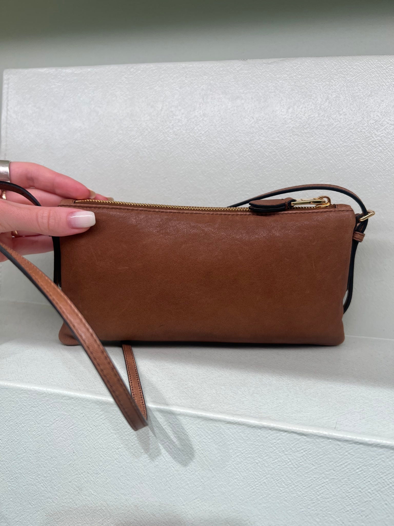 Miu Miu Damska torebka na ramię AEFX F0316Miu Miu