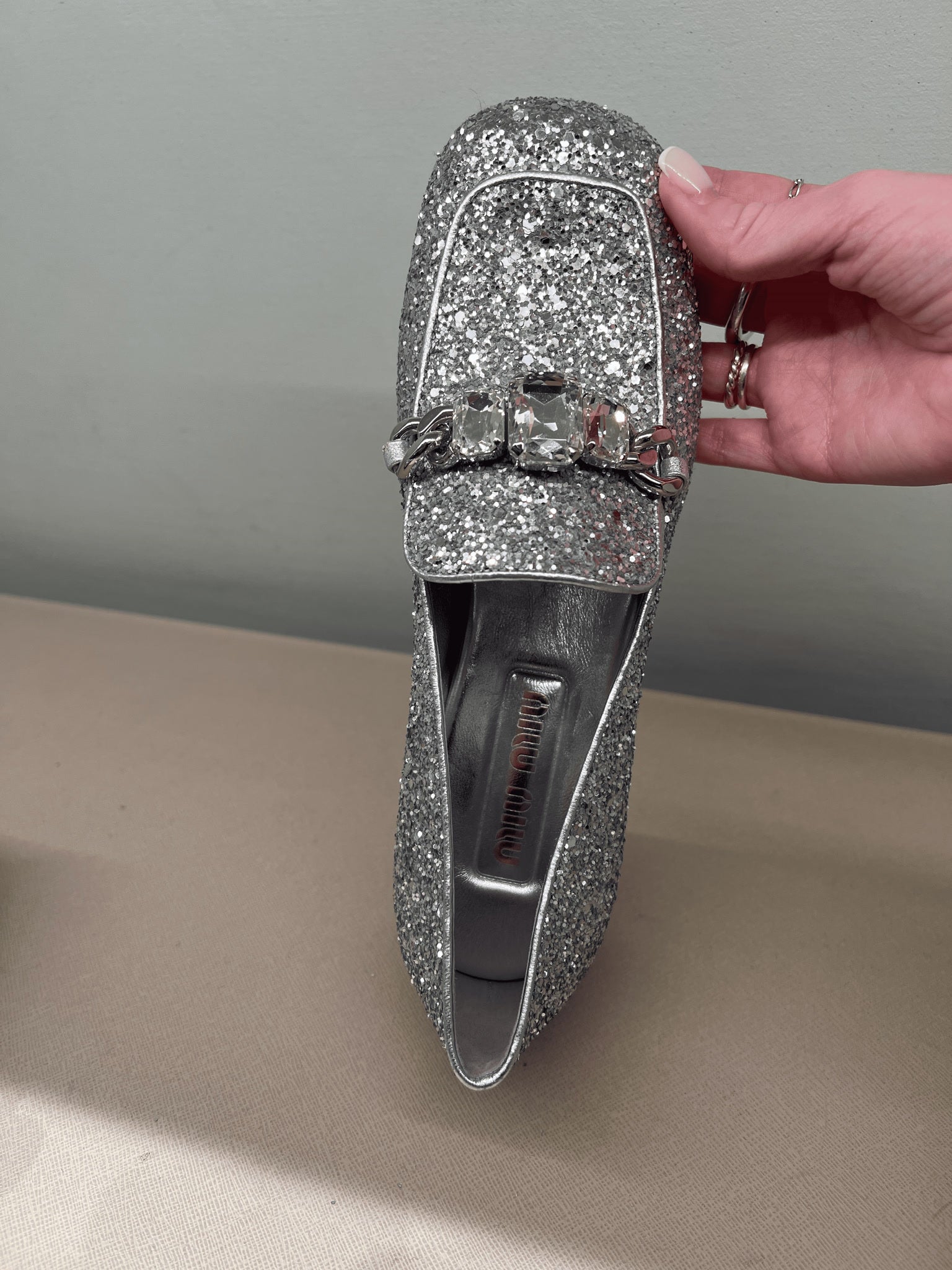 Miu Miu damskie butki srebrne 5D909DMiu Miu