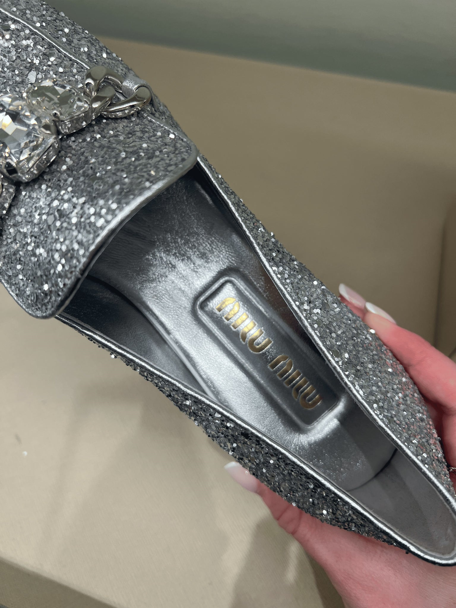 Miu Miu damskie butki srebrne 5D909DMiu Miu