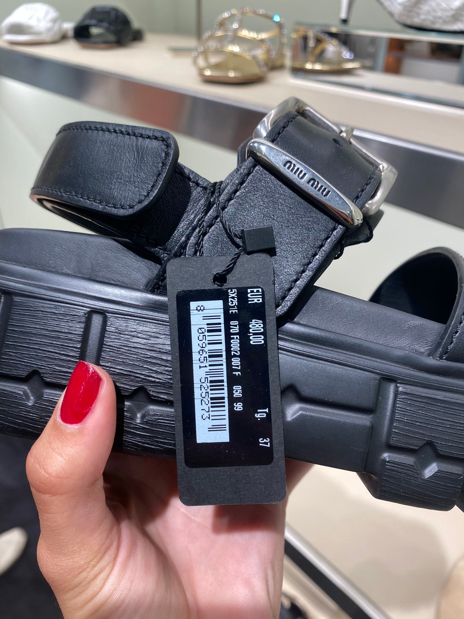 Miu Miu Damskie sandały skórzane czarneMiu Miu