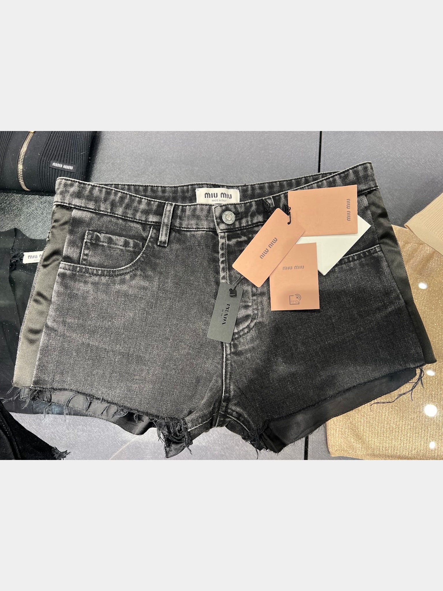 Miu Miu Jeans Damskie Szare spodenkiMiu Miu