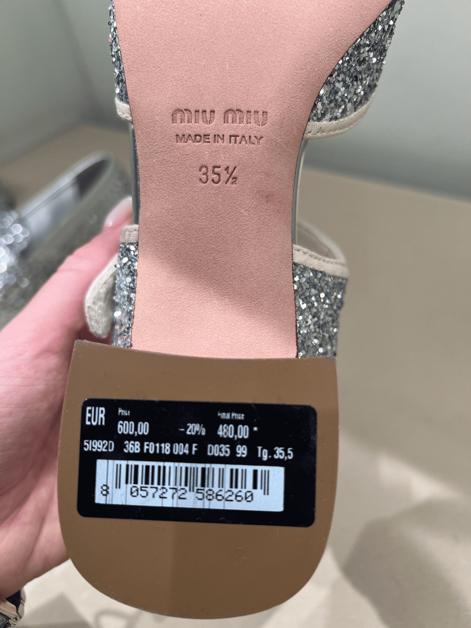 Miu Miu srebrne buty damskie 51992DMiu Miu