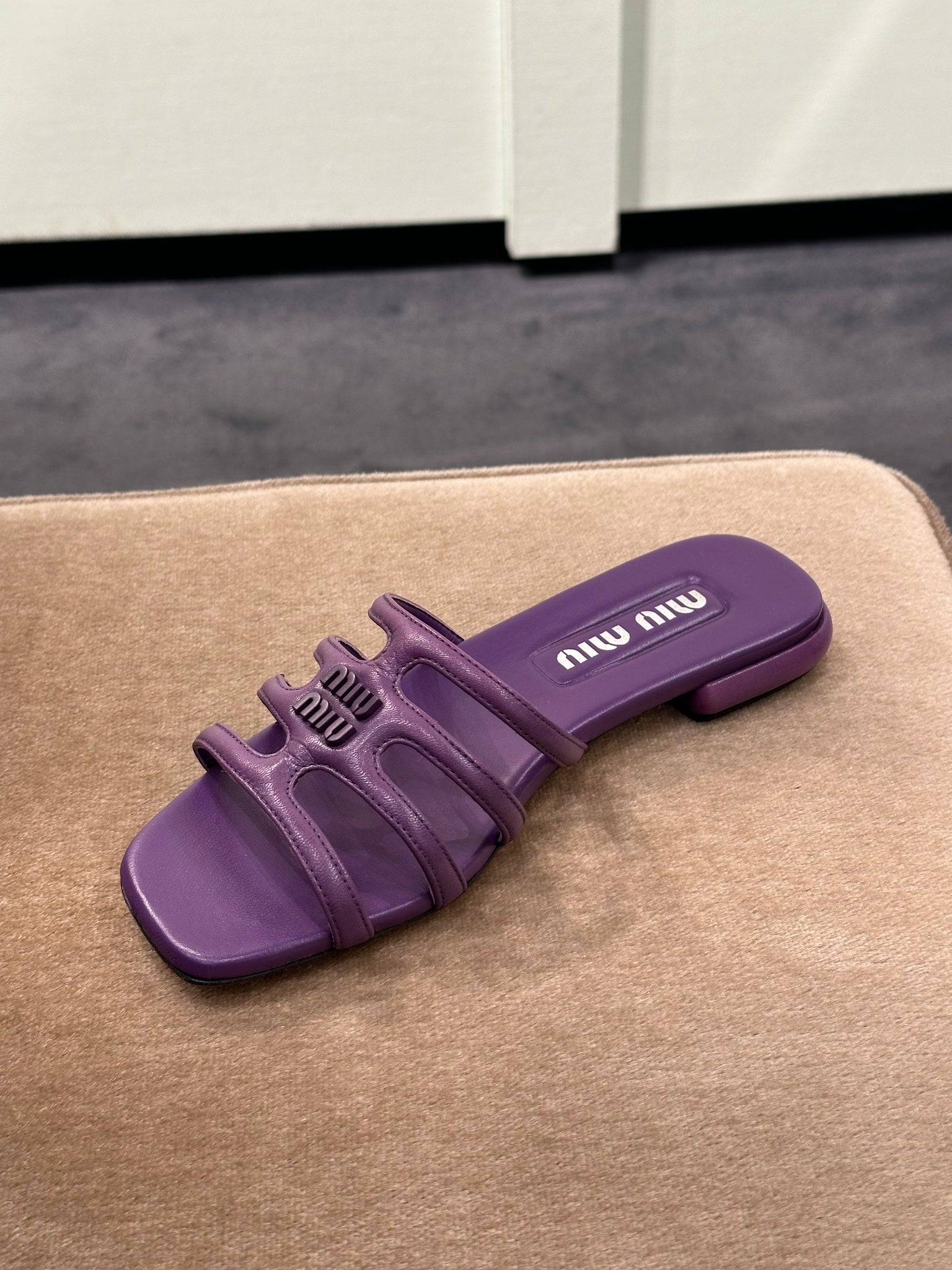 Miu Miu UnknownMiu Miu