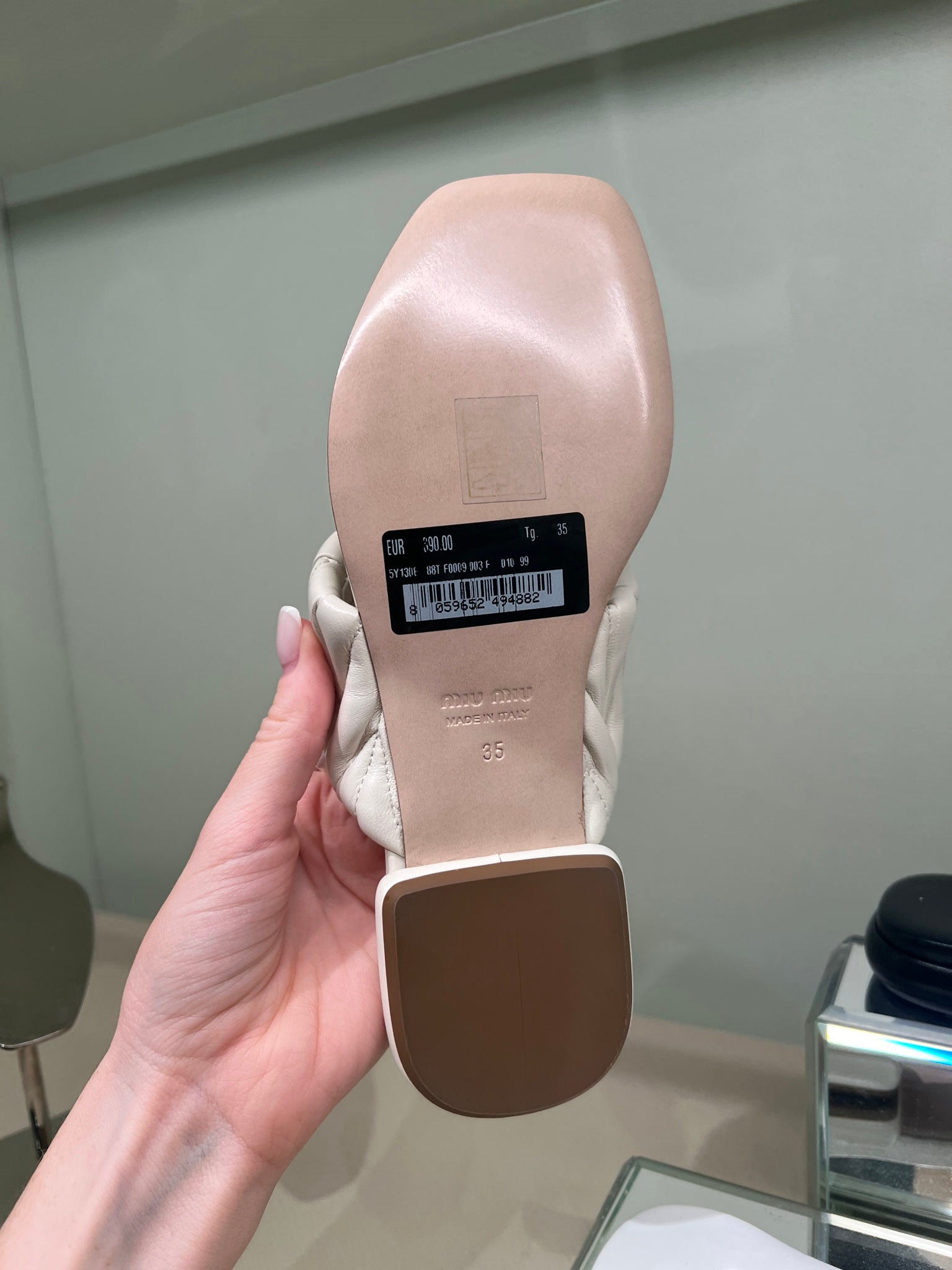 Miu Miu White Matelassé Leather Thong SandalsMiu Miu