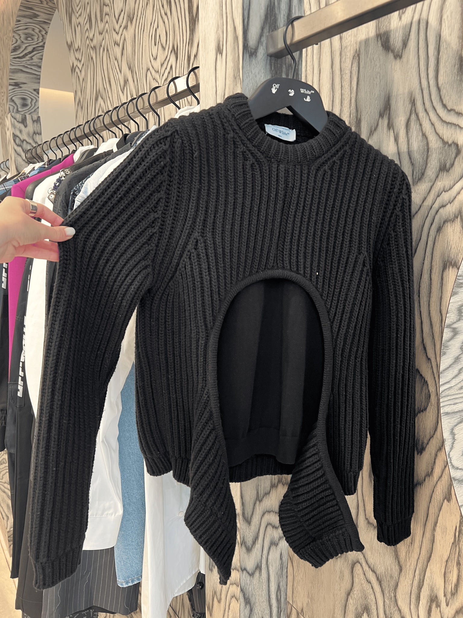 Off - White Damski sweter czarny Meteor Cut OutOff - white