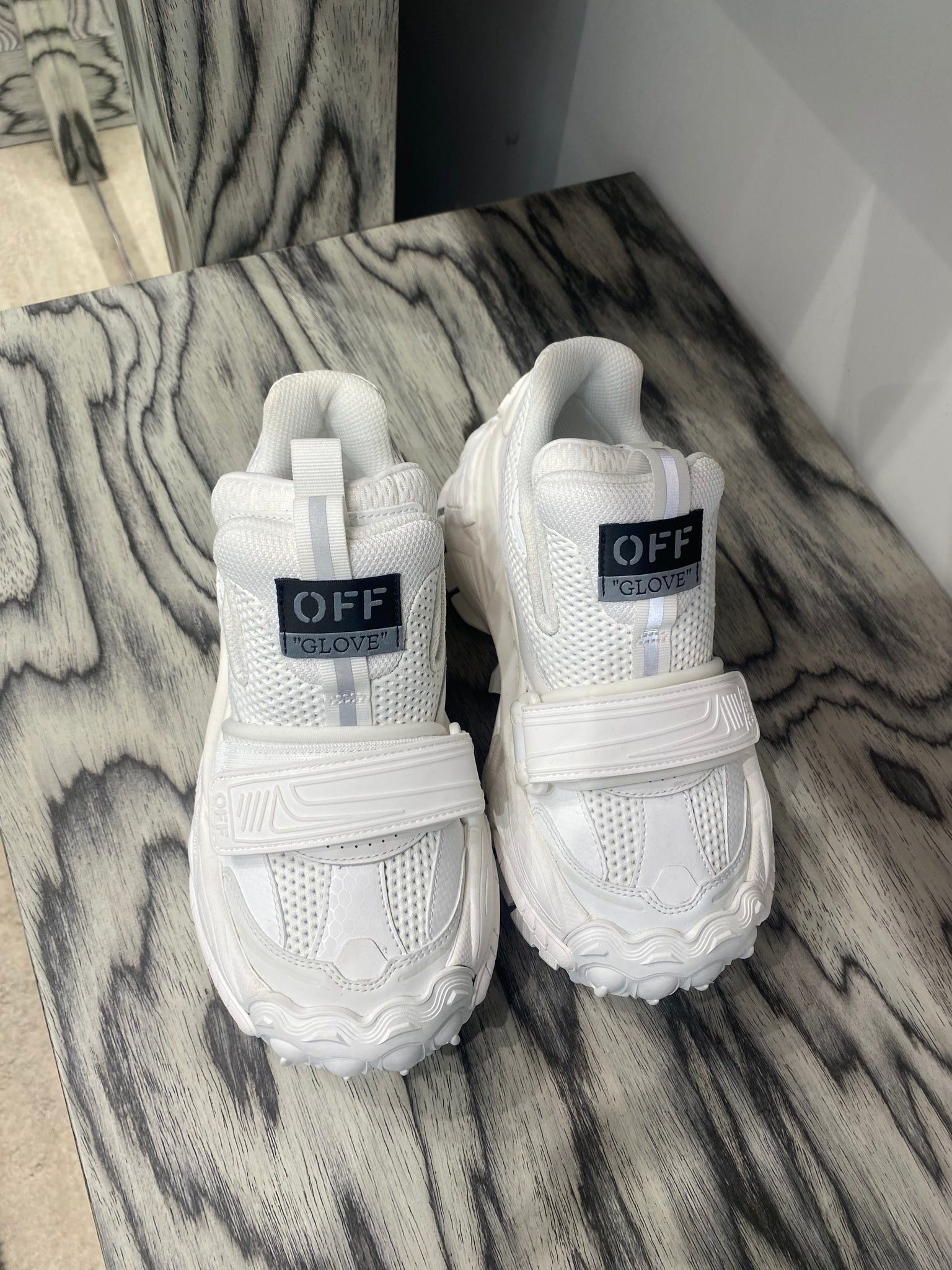 Off - White Damskie buty białe skórzaneOff - white