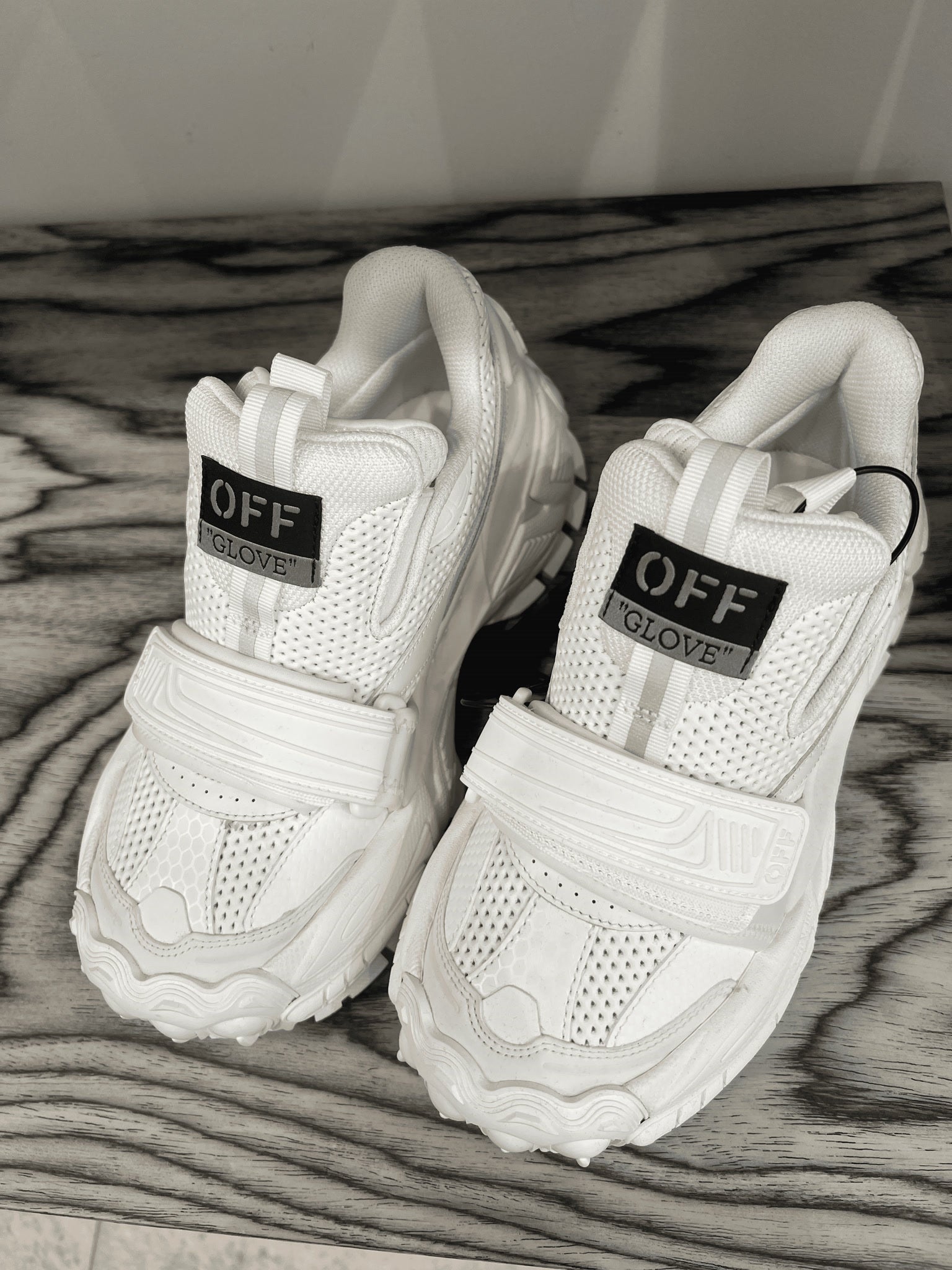 Off - White Damskie sneakersy białeOff - white