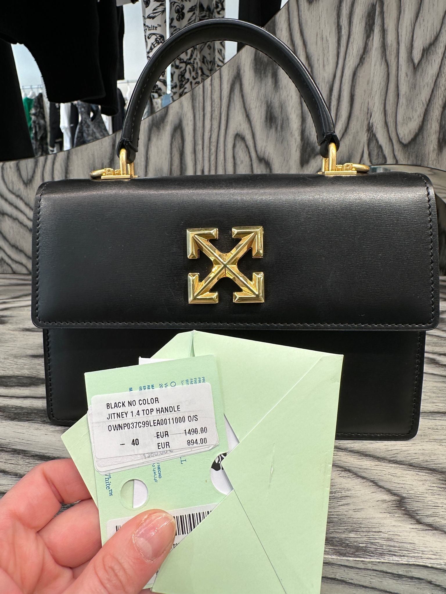 Off - White Jitney 1.4 Top HandleOff - White