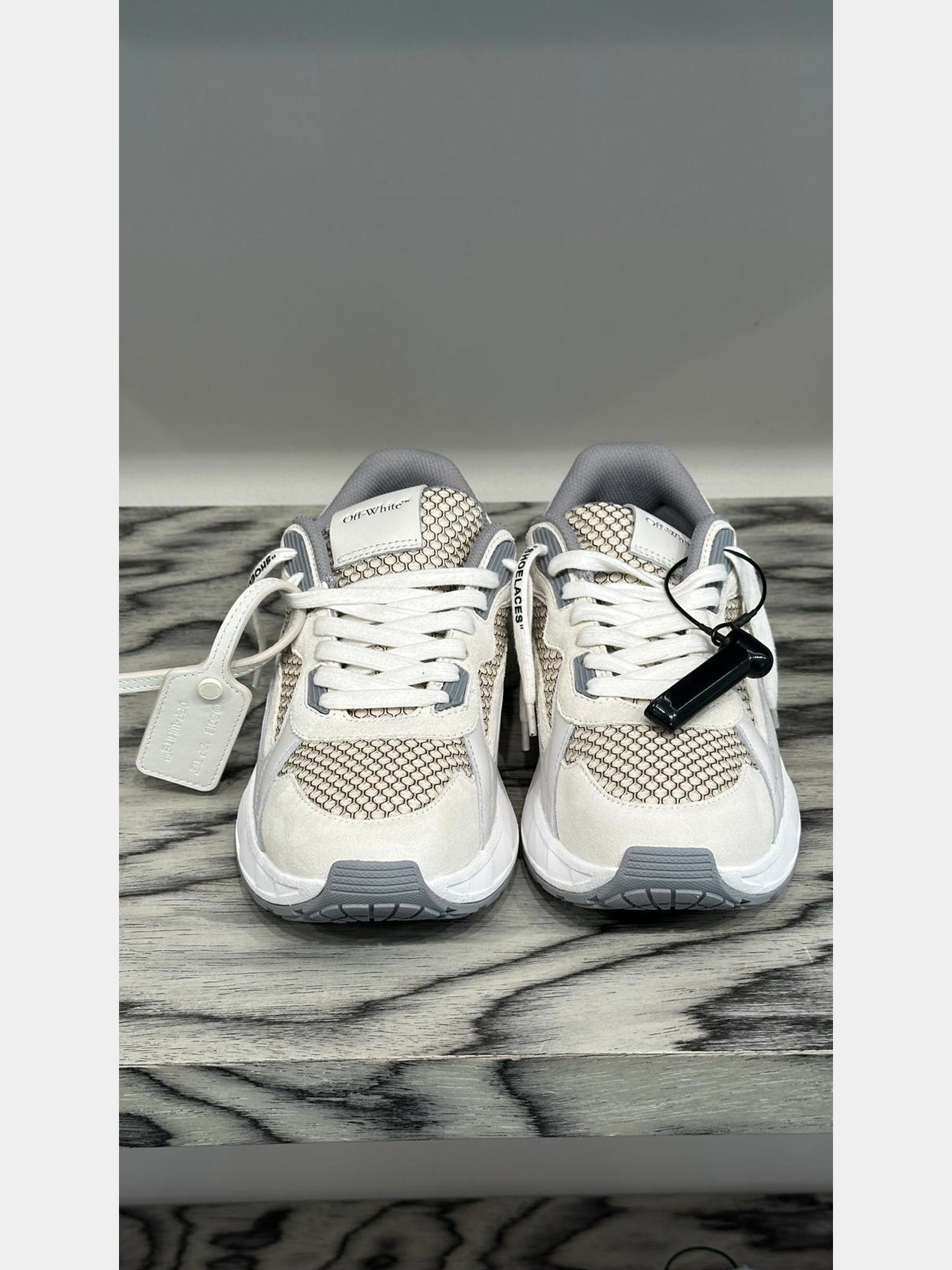 Off - White Kick Off Angora AngoraOff - White