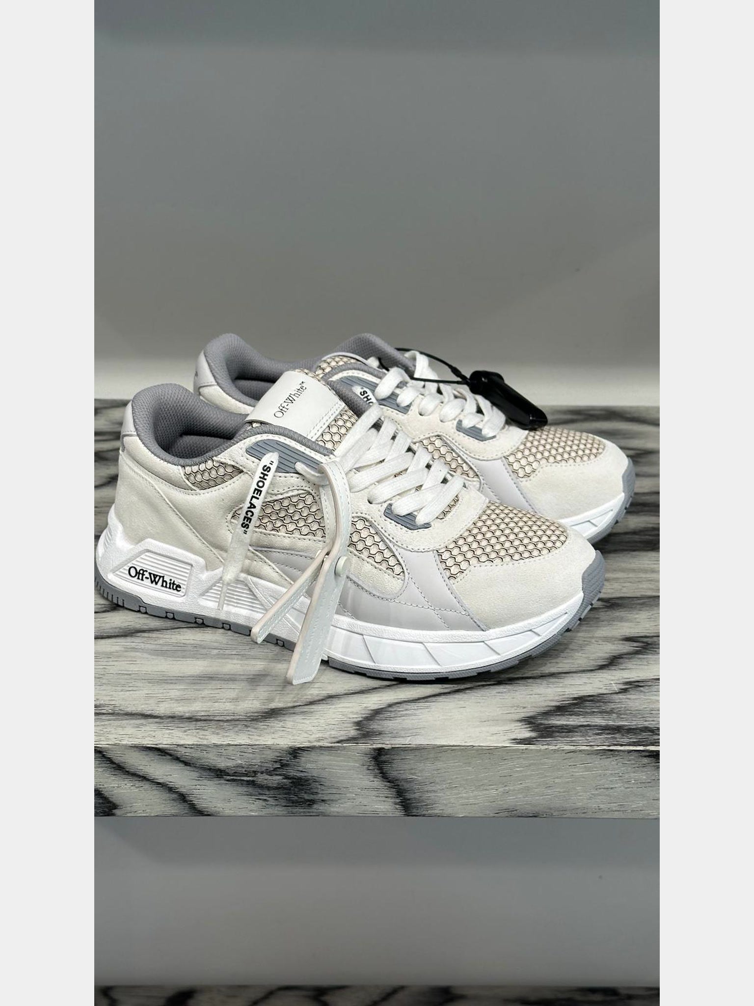 Off - White Kick Off Angora AngoraOff - White