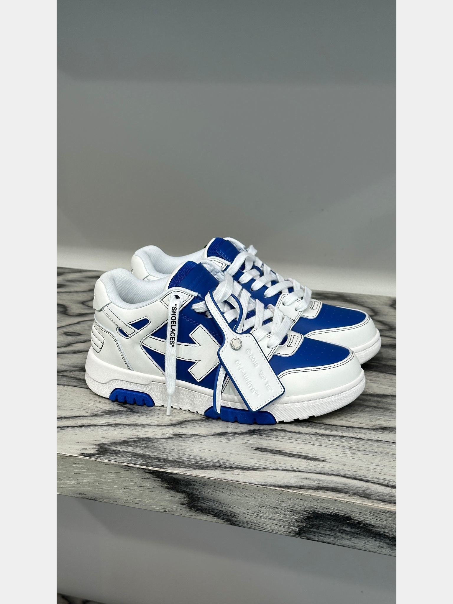 Off - White Out of Office CalfOff - White