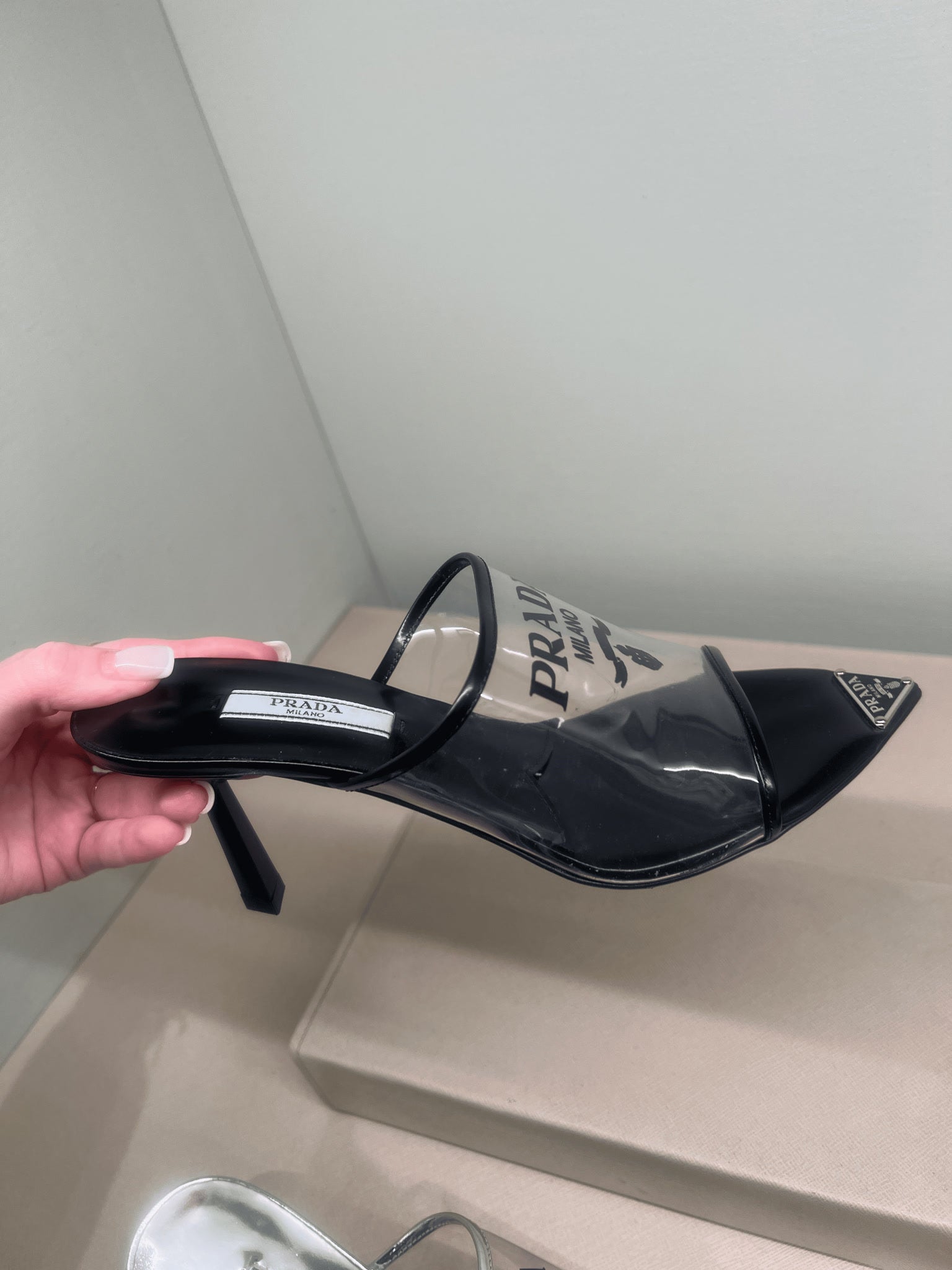Prada Buty Damskie Czarne 36Prada