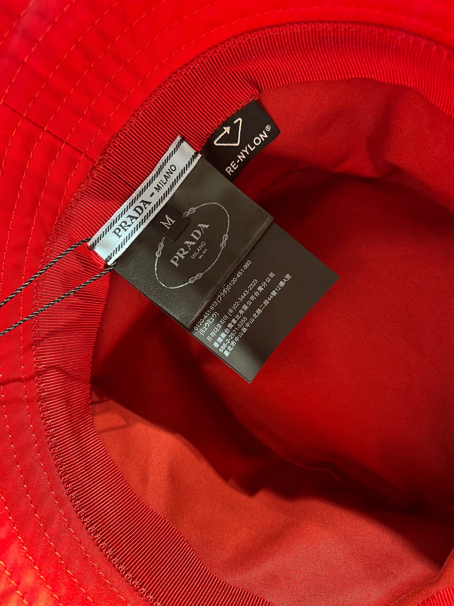 Prada Damska czapka czerwonaPrada