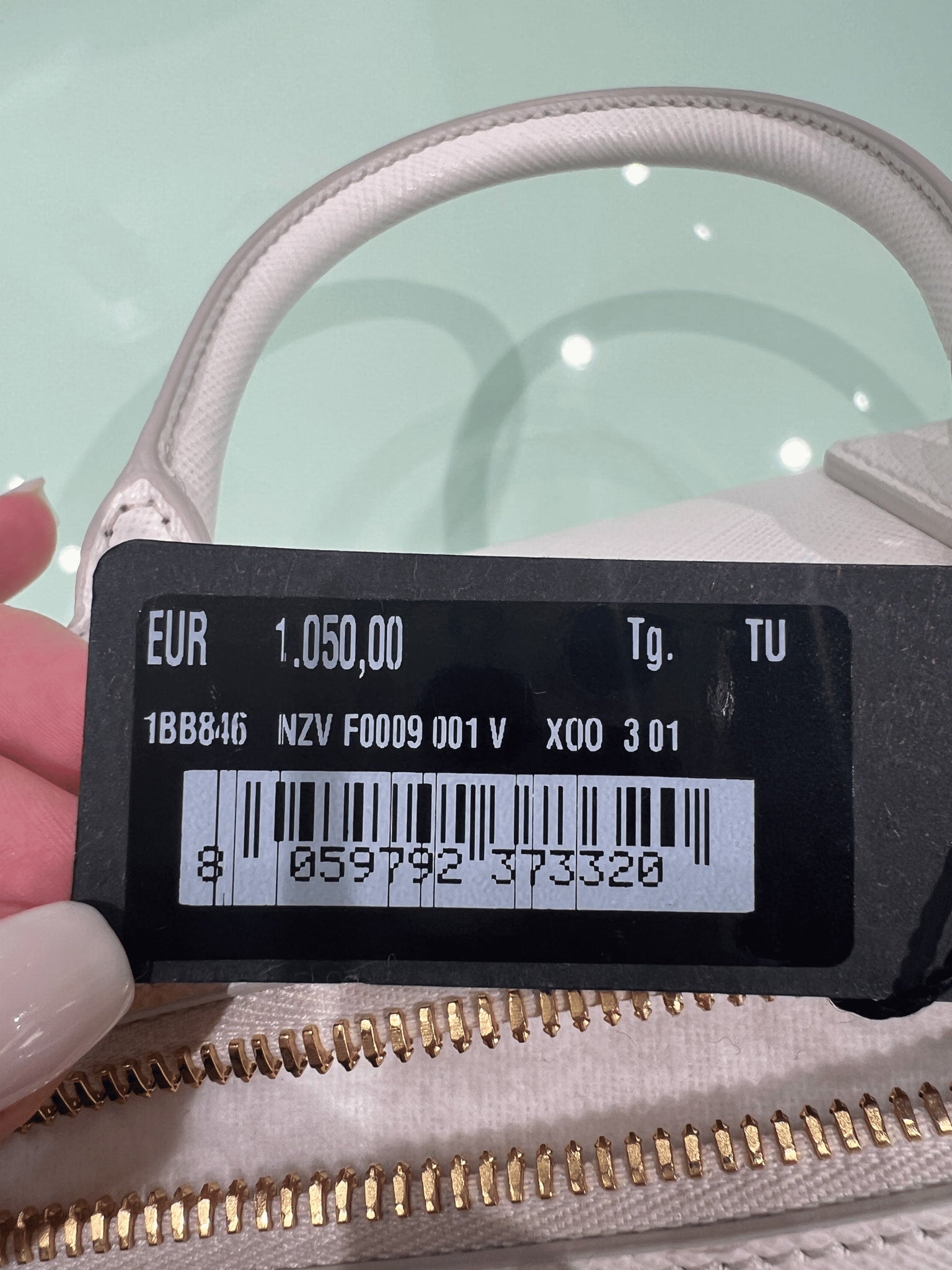 Prada Damska torebka biała skórzanaPrada