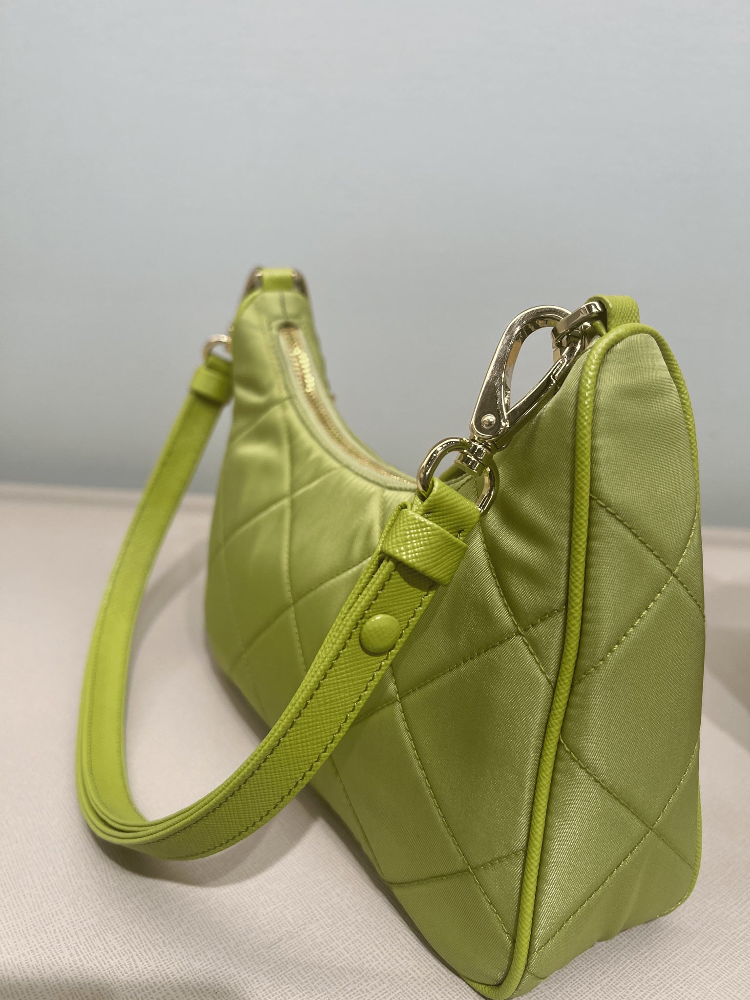 Prada Damska torebka na ramię nylonowa zielonaPrada