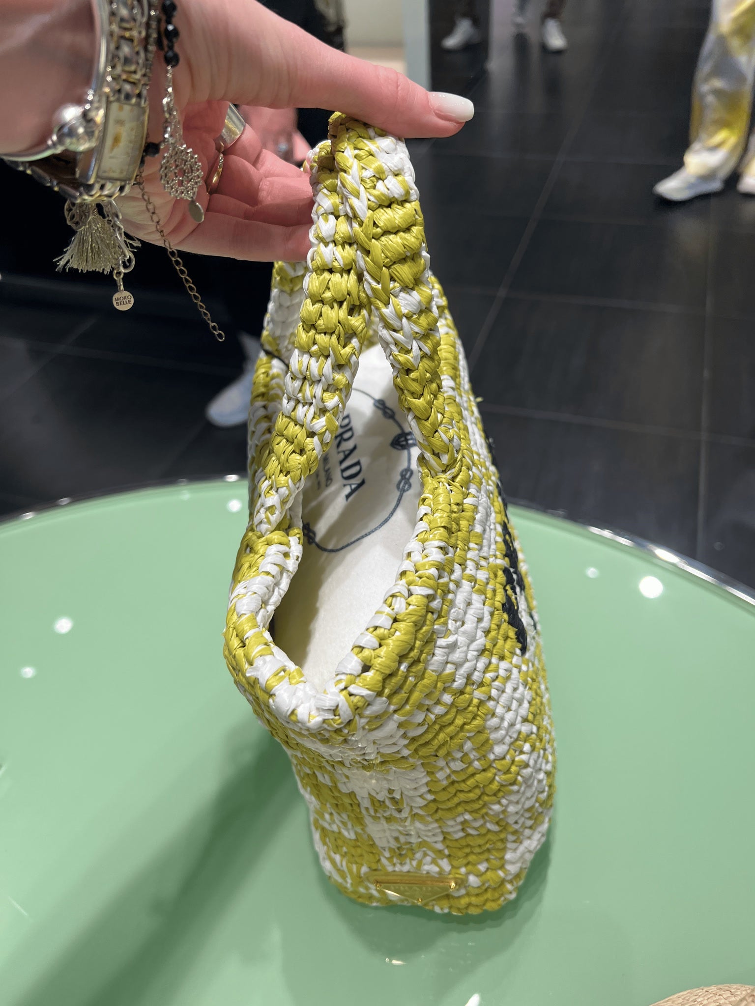Prada Damska torebka na ramię plecionaPrada