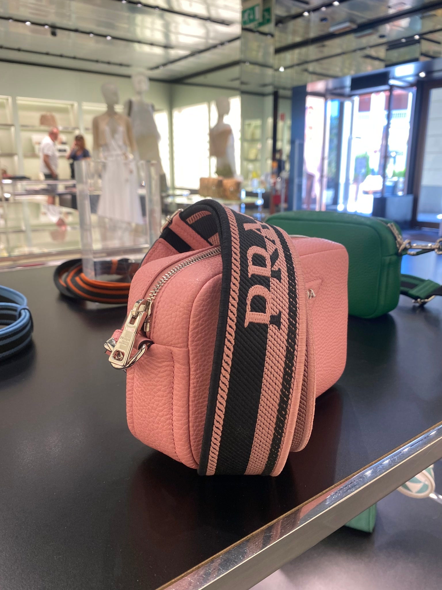 Prada Damska torebka na ramię różowaPrada