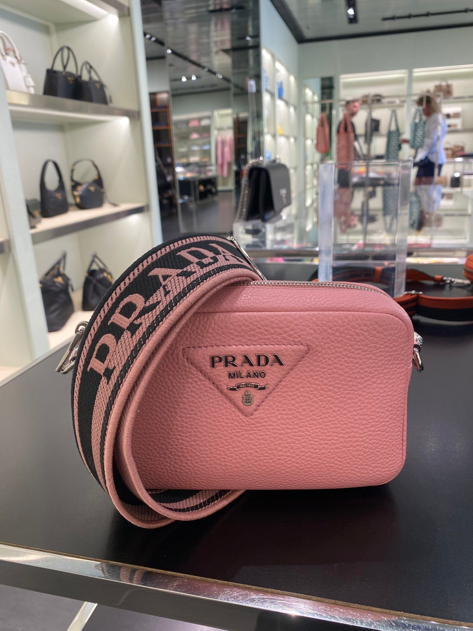 Prada Damska torebka na ramię różowaPrada