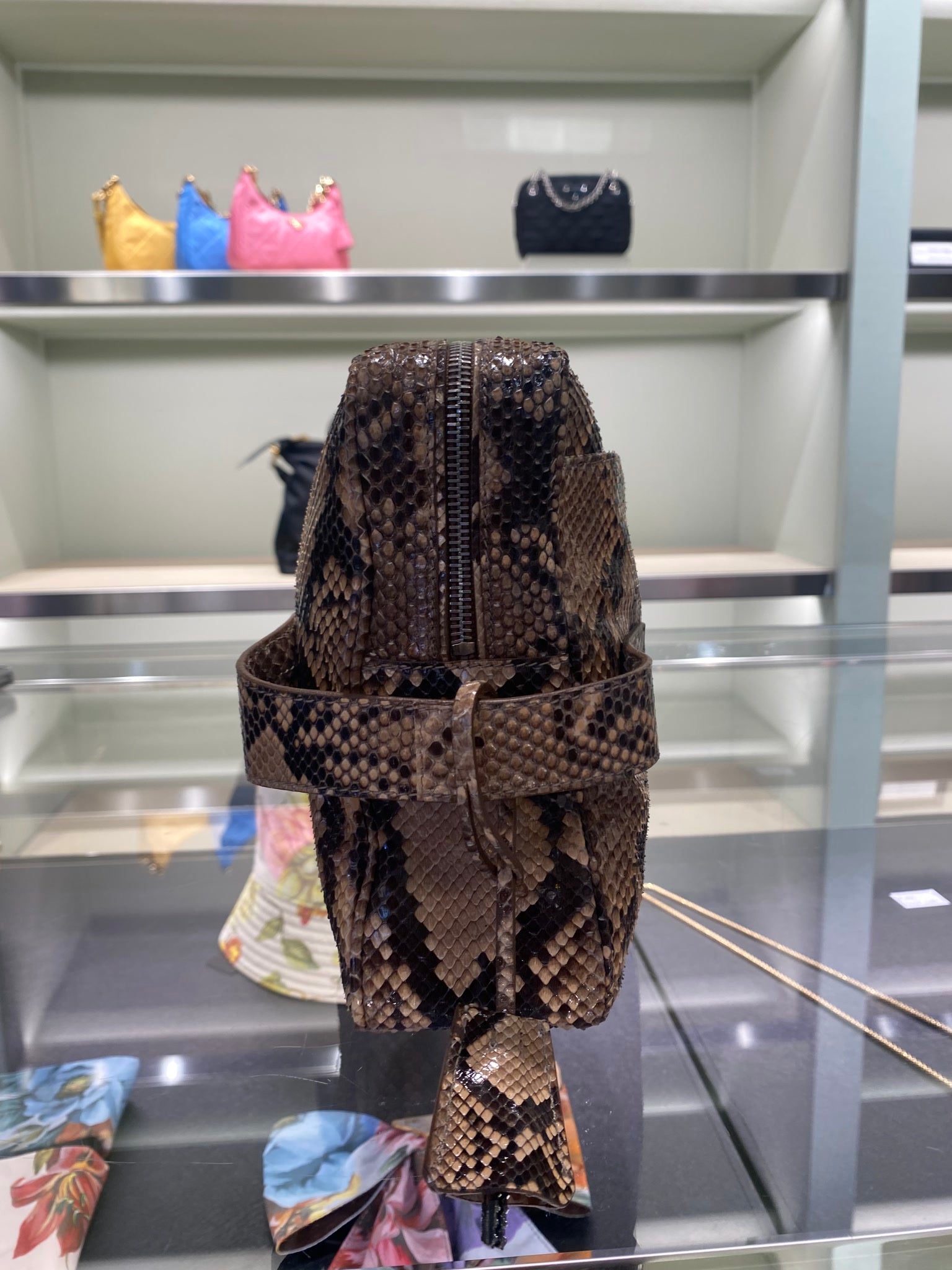 Prada Damska torebka na ramię w kolorze wężaPrada