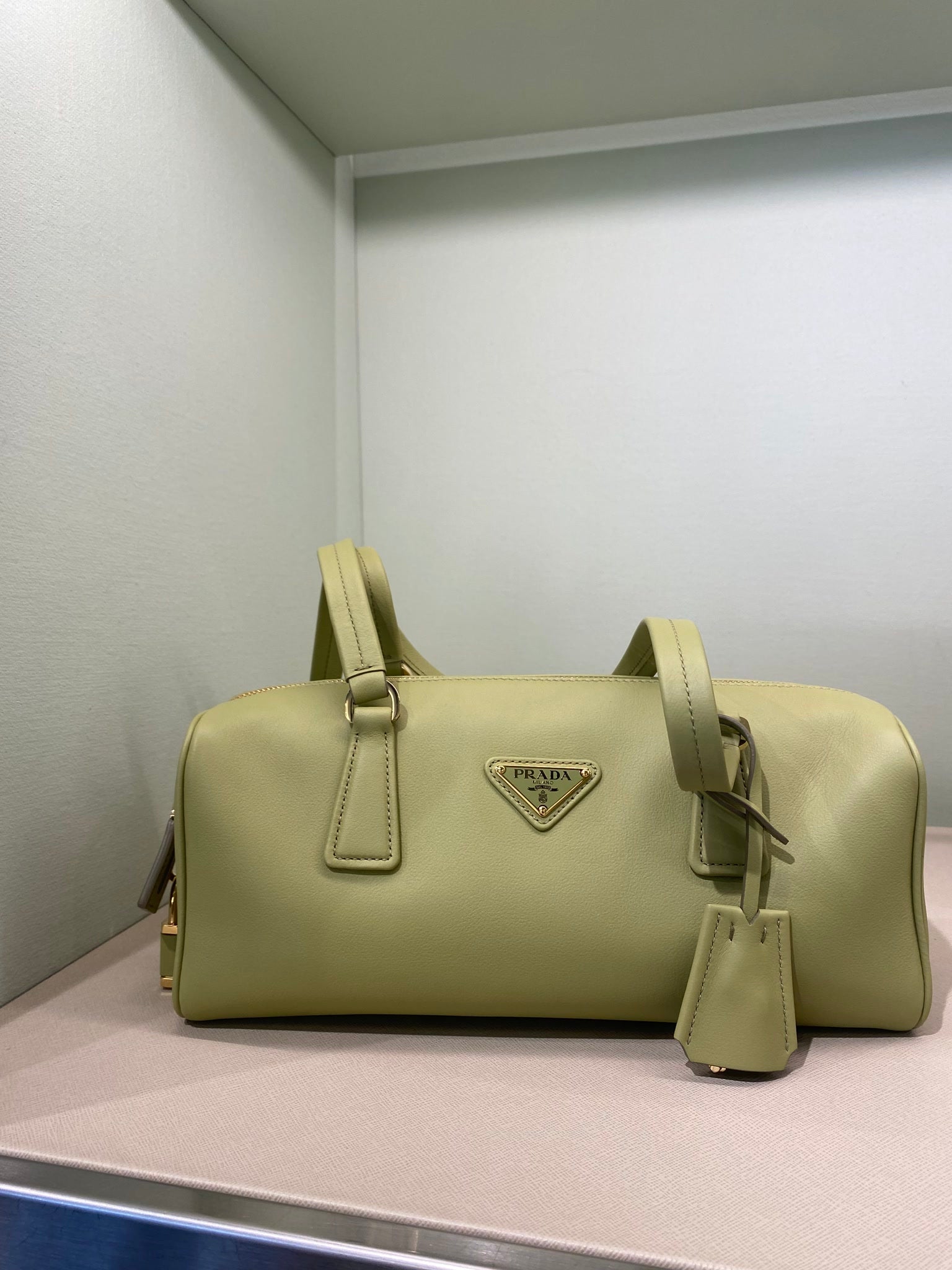 Prada Damska torebka na ramię żółty skóraPrada