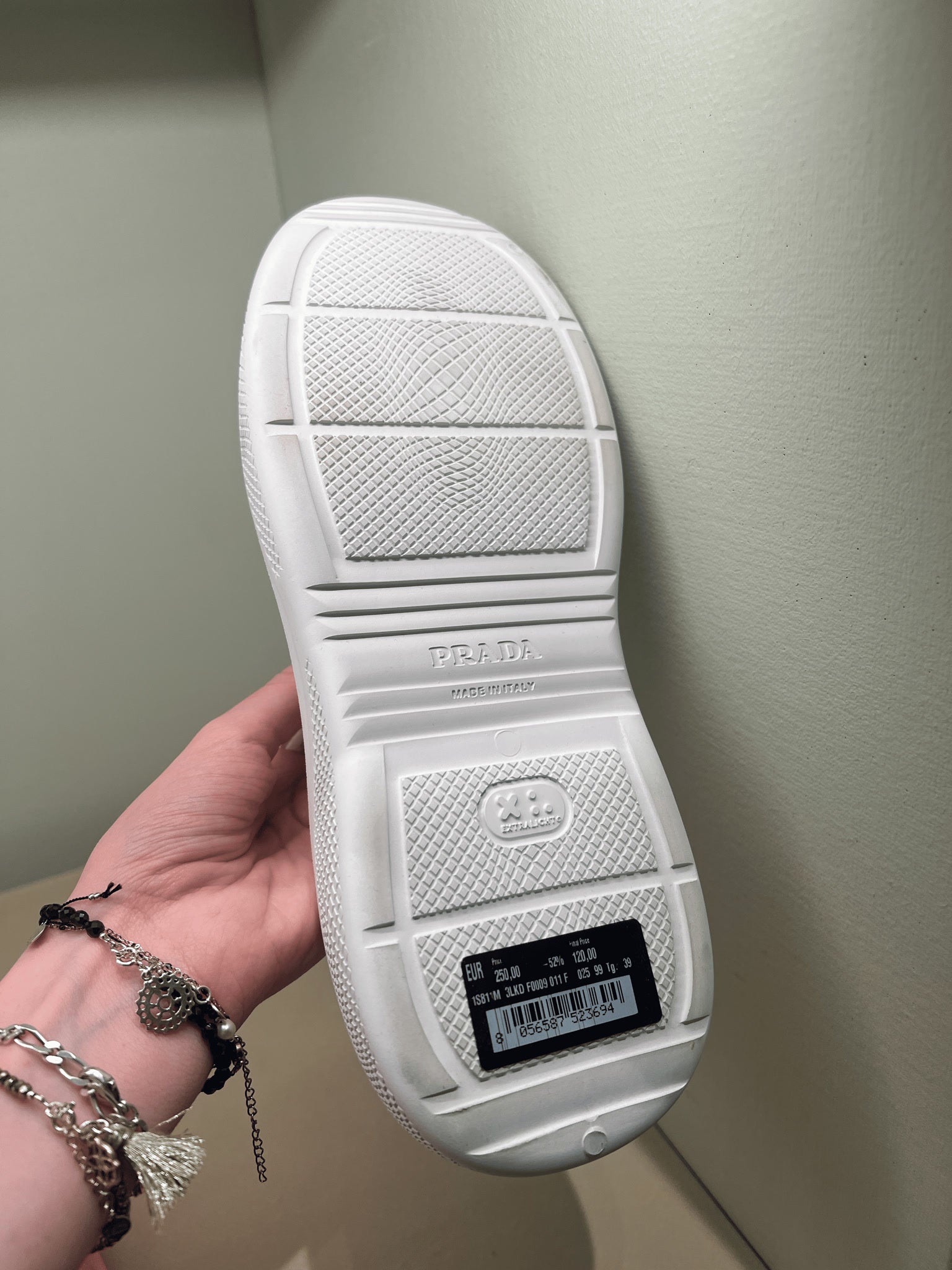 Prada Damskie białe butyPrada