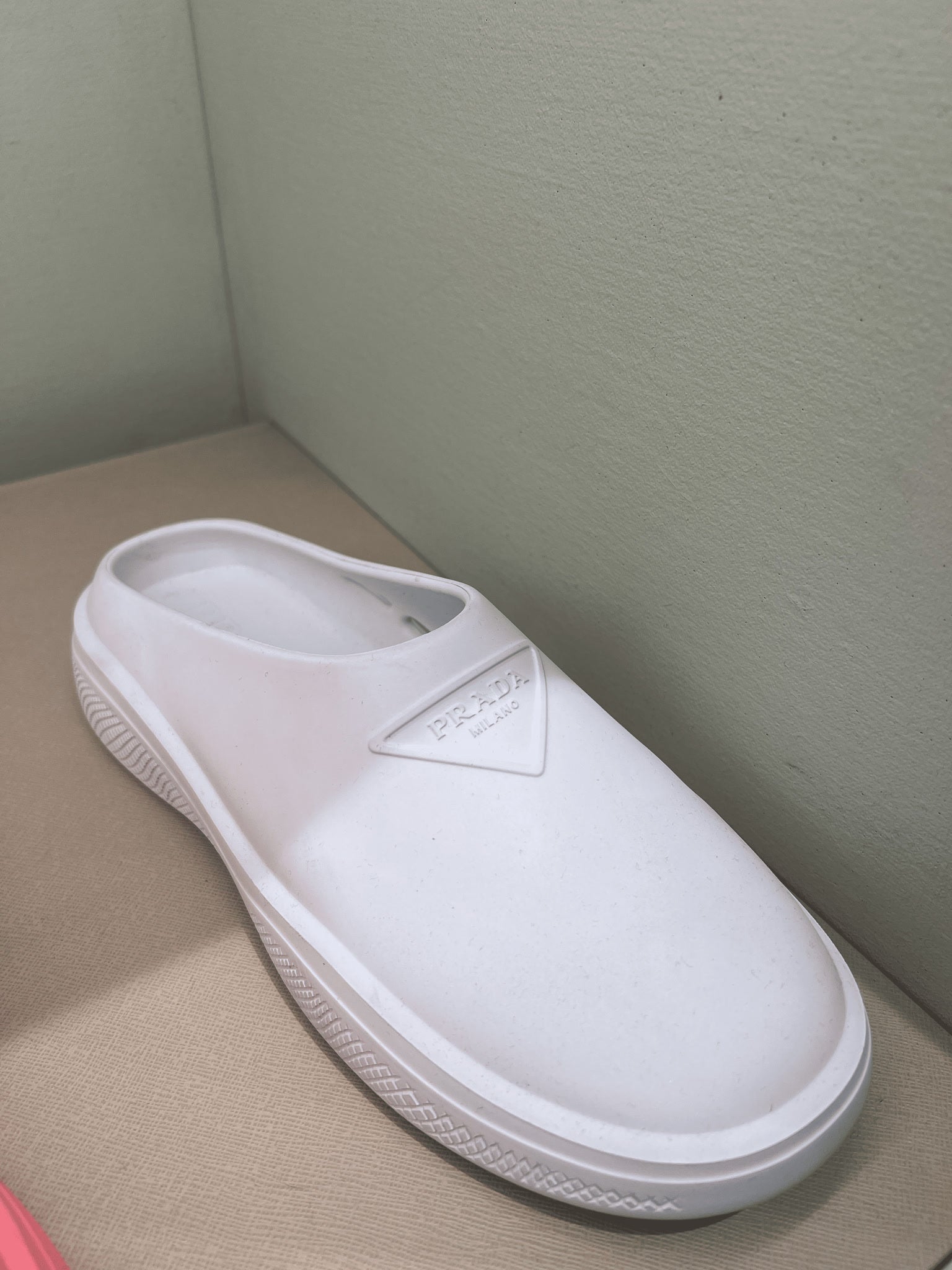 Prada Damskie białe butyPrada