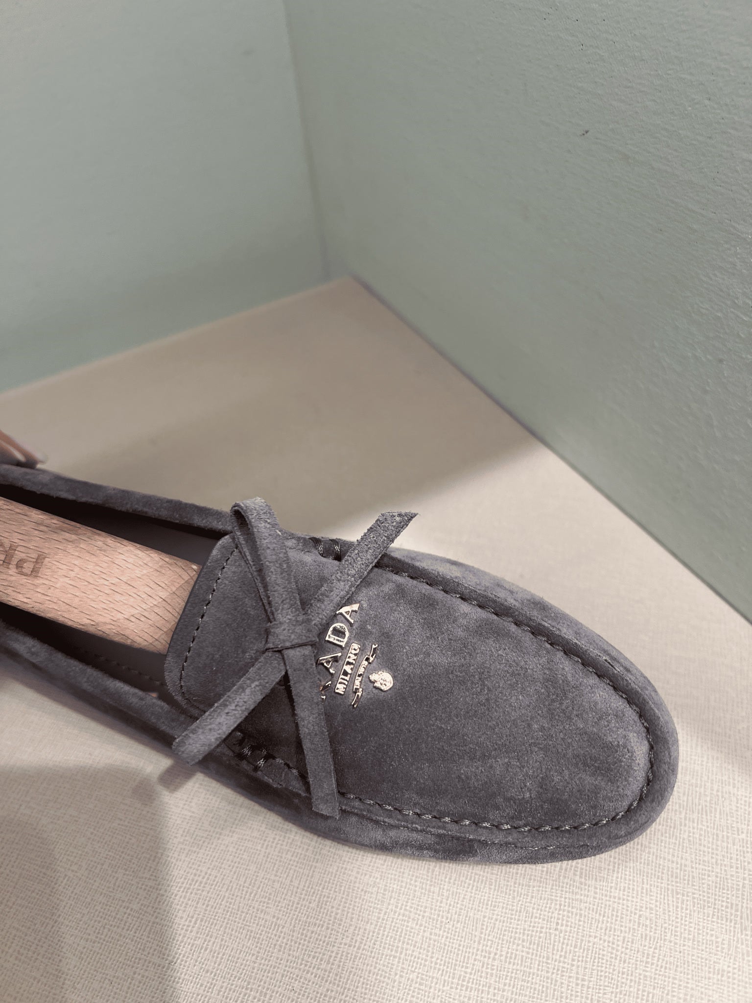 Prada Damskie botki skórzane F054Prada