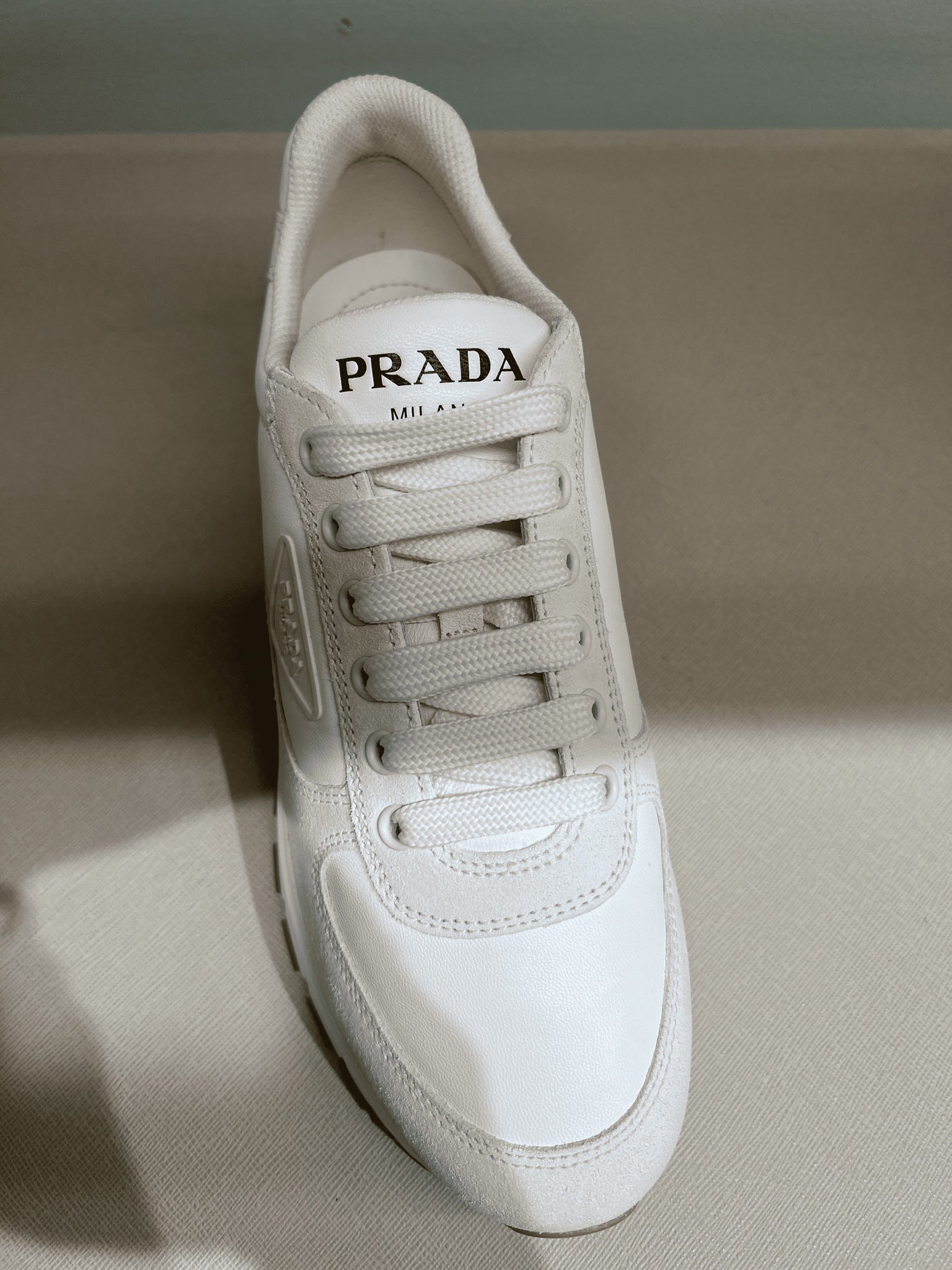 Prada Damskie buty białe 30NT F0304Prada