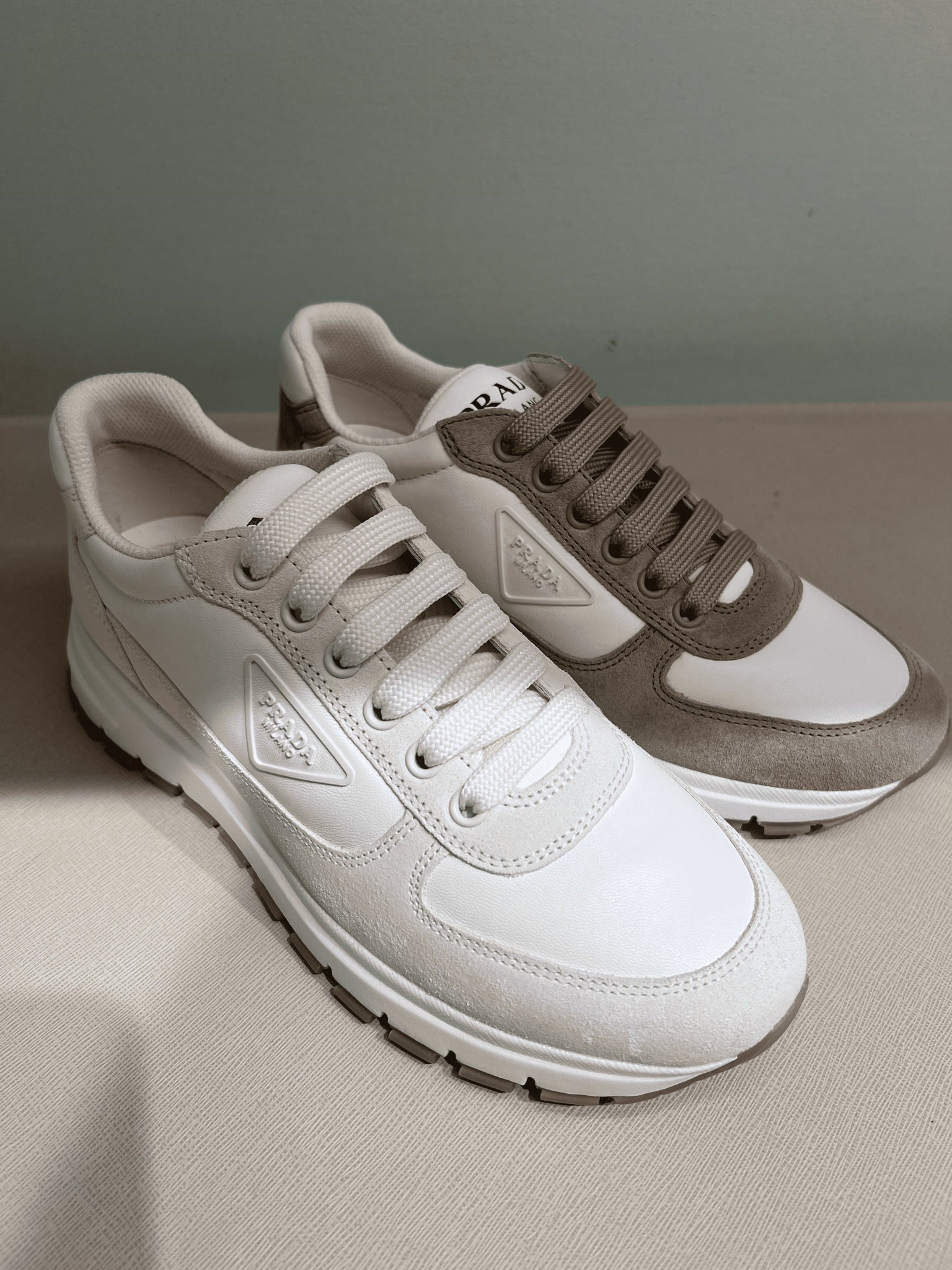 Prada Damskie buty białe 30NT F0304Prada