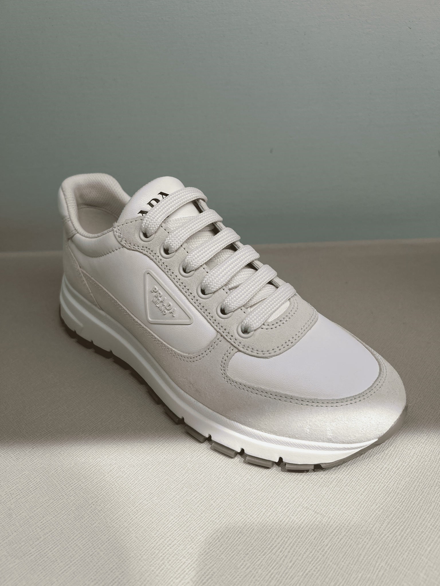 Prada Damskie buty białe 30NT F0304Prada