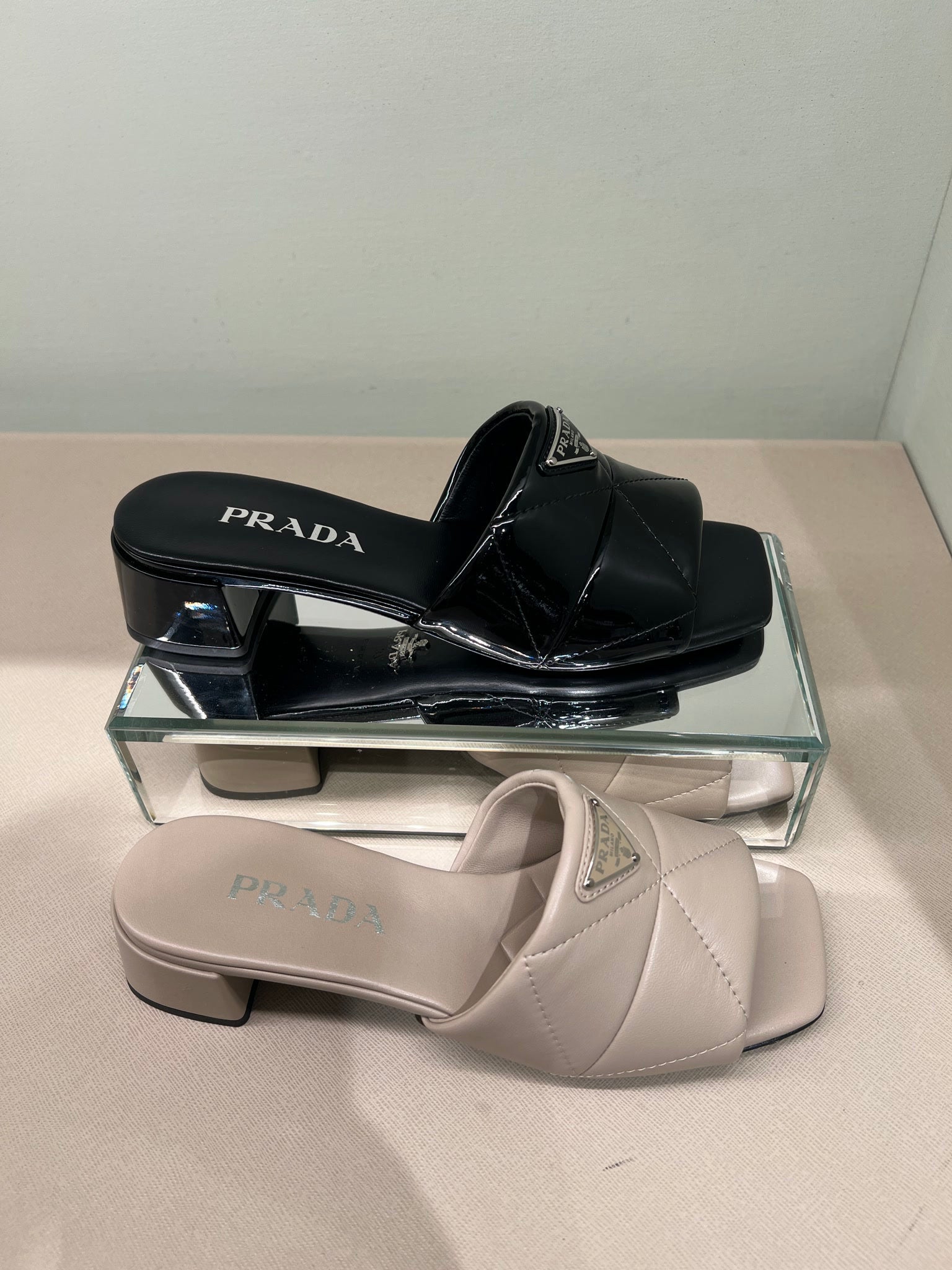 Prada Damskie buty czarne skóraPrada