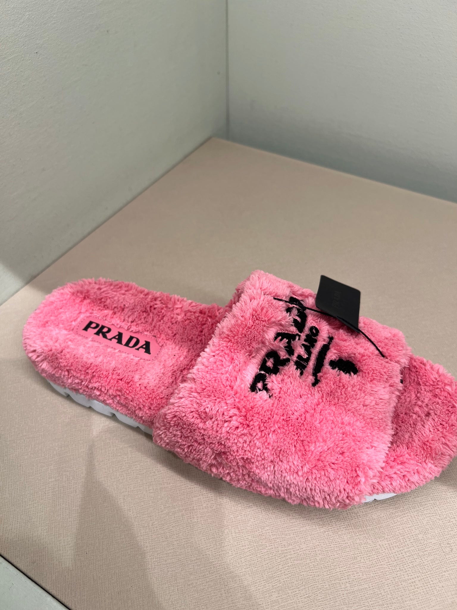 Prada Damskie buty różowe H39 F04GJPrada
