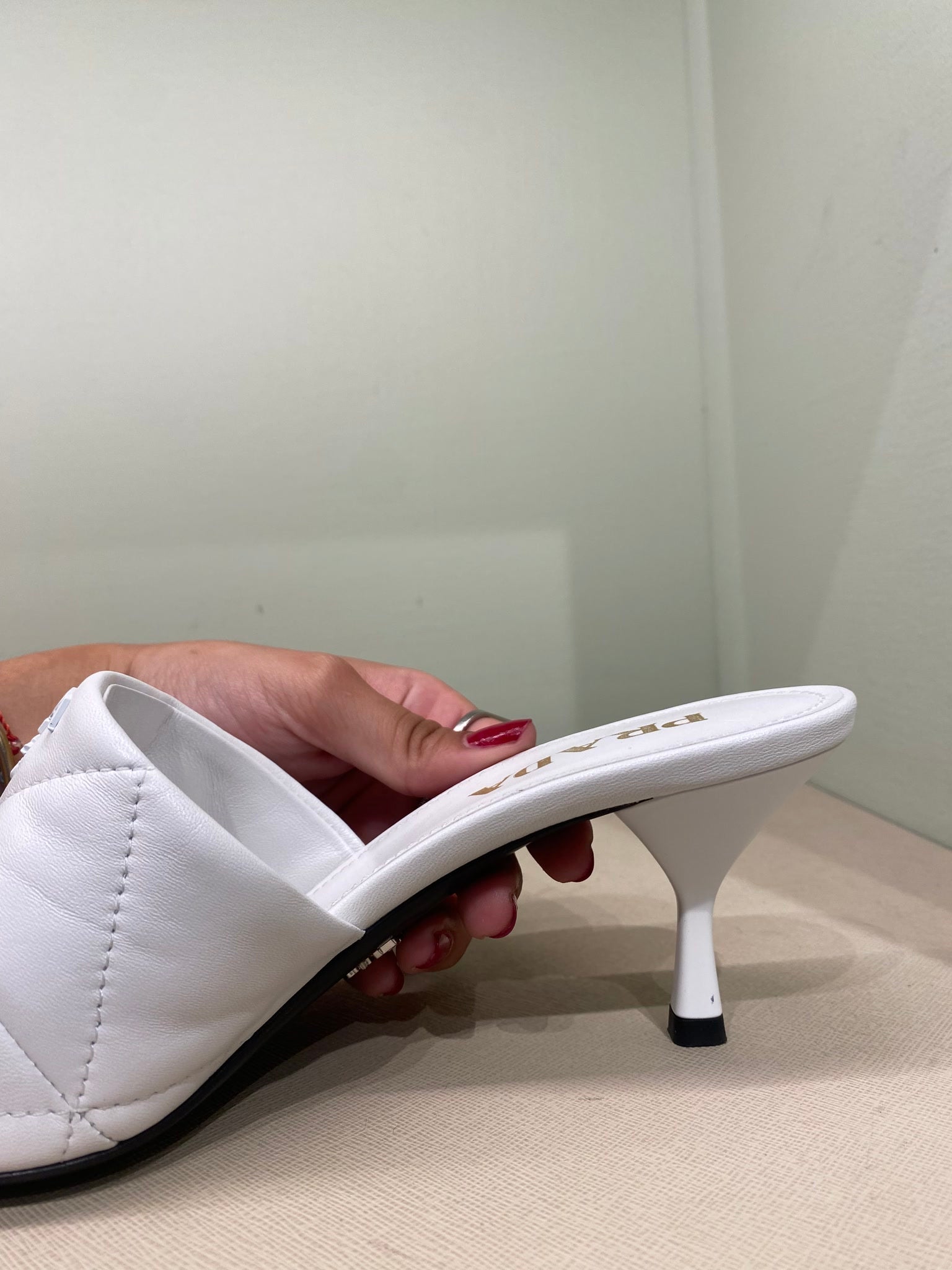 Prada Damskie buty skórzane białePrada