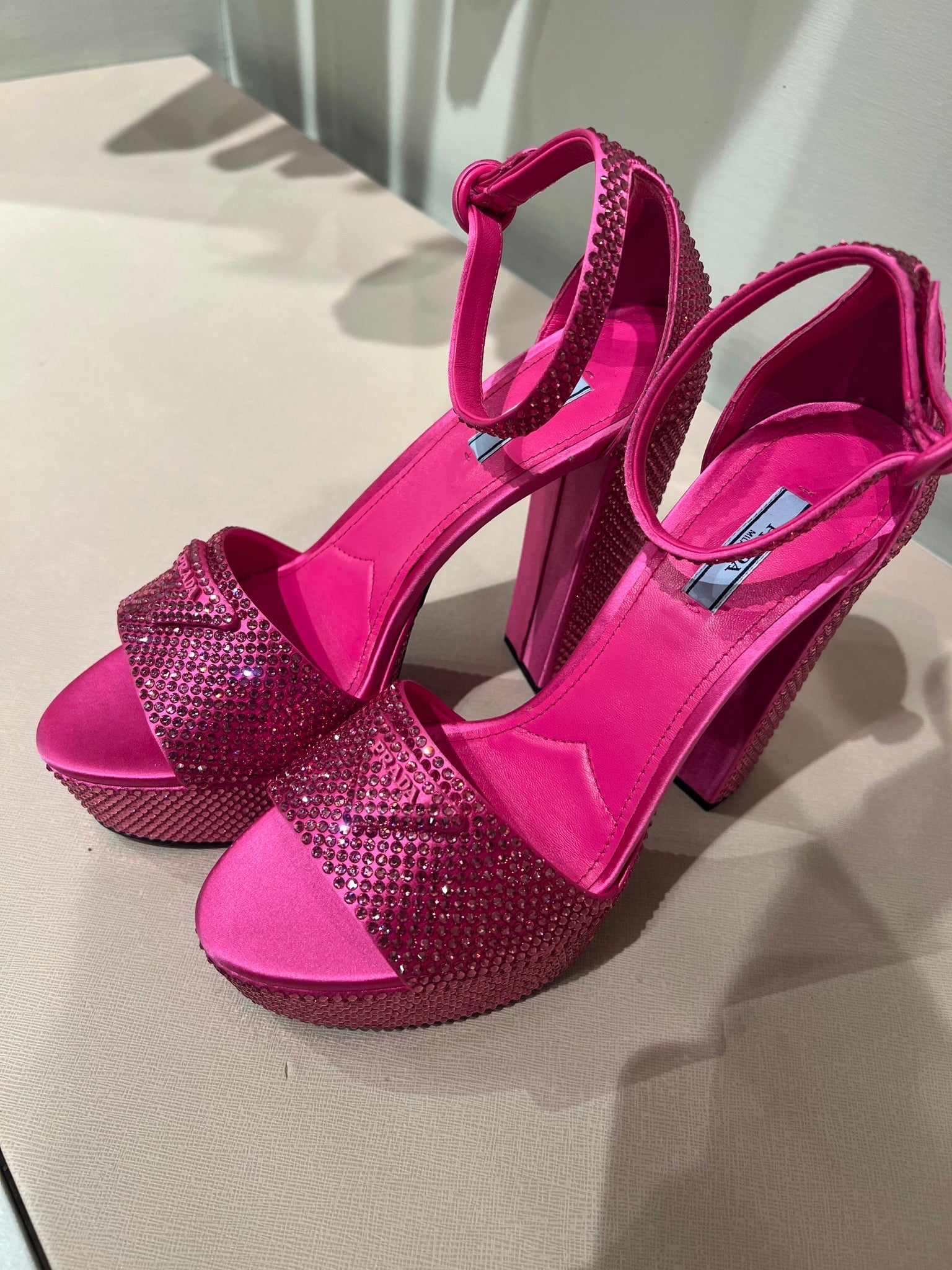 Prada Damskie sandały różowePrada