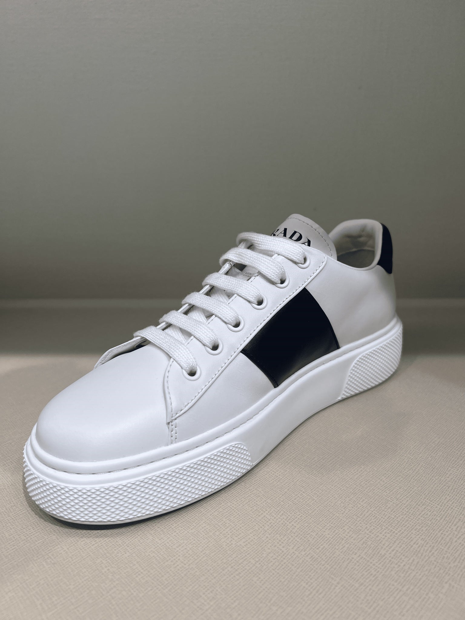 Prada Damskie sneakersy 30N8 F0964Prada