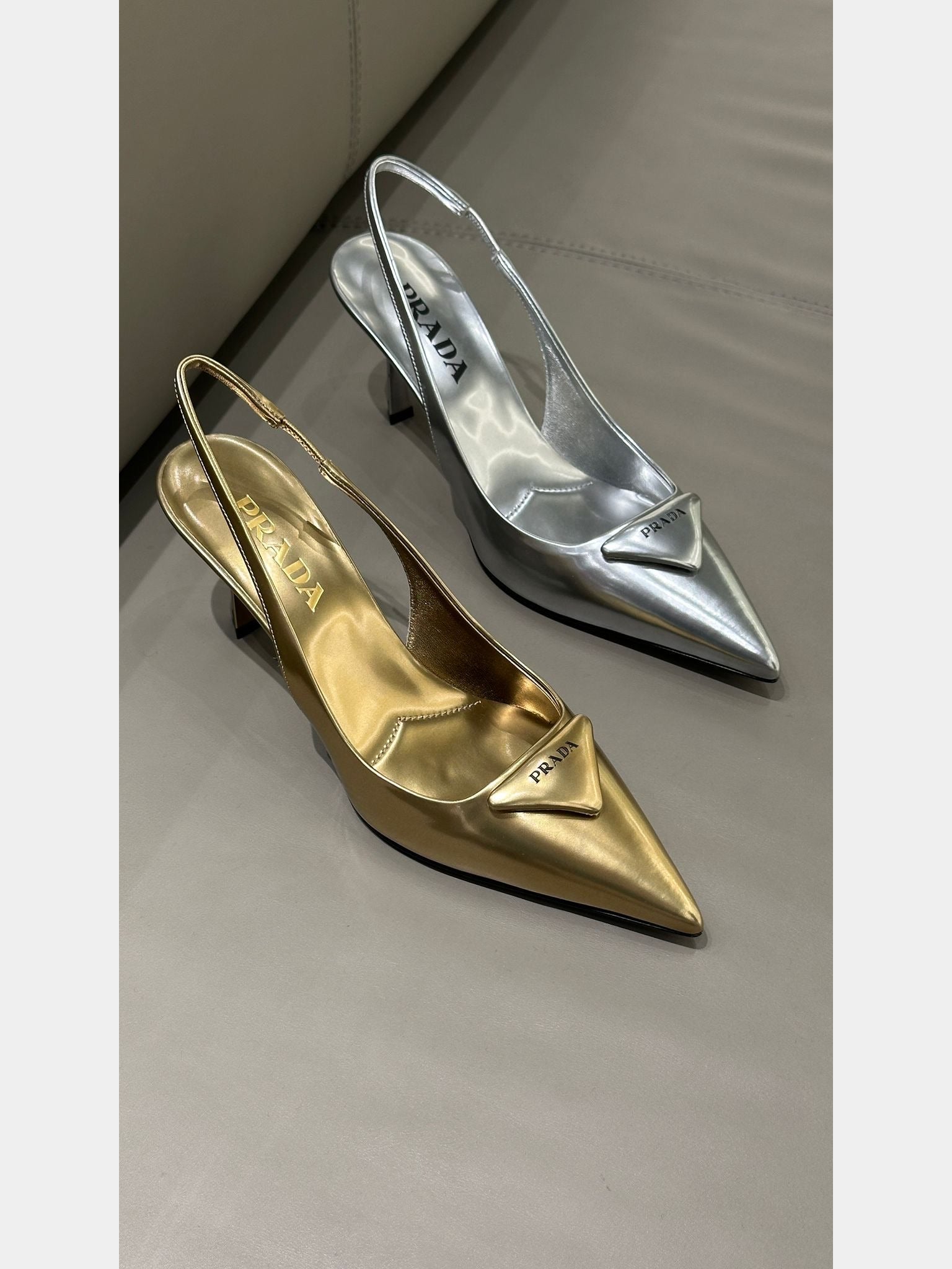 Prada F0522 D07 FPrada