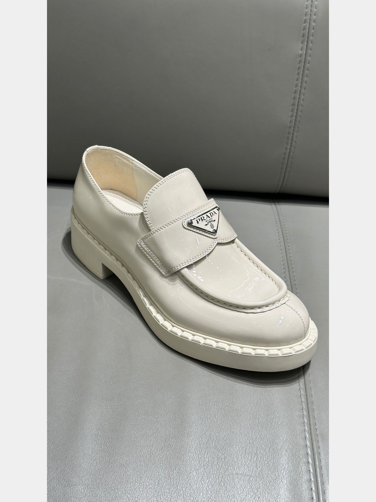 Prada Loafers beigePrada