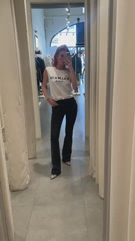 Flared Jeans