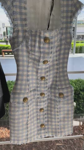 Short Sleeveless