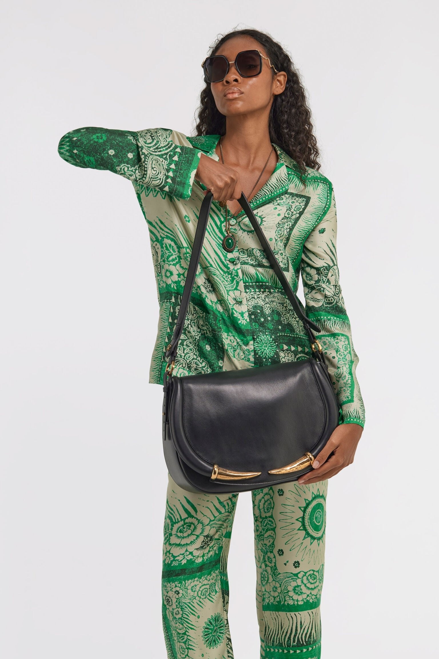 Roberto Cavalli Fang Shoulder BagRoberto Cavalli