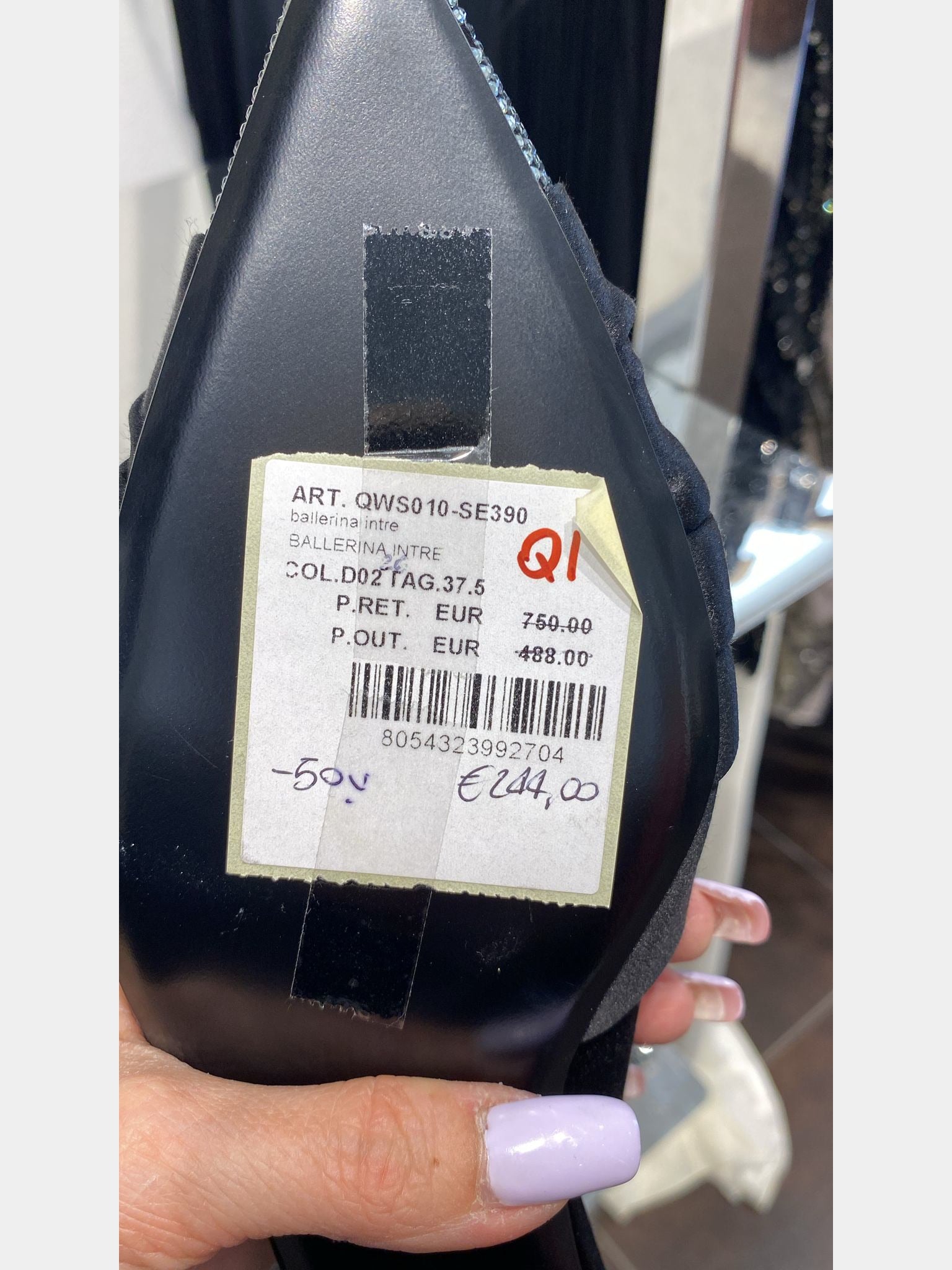 Roberto Cavalli Knot - detail crystal - embellished ballerina shoesRoberto Cavalli