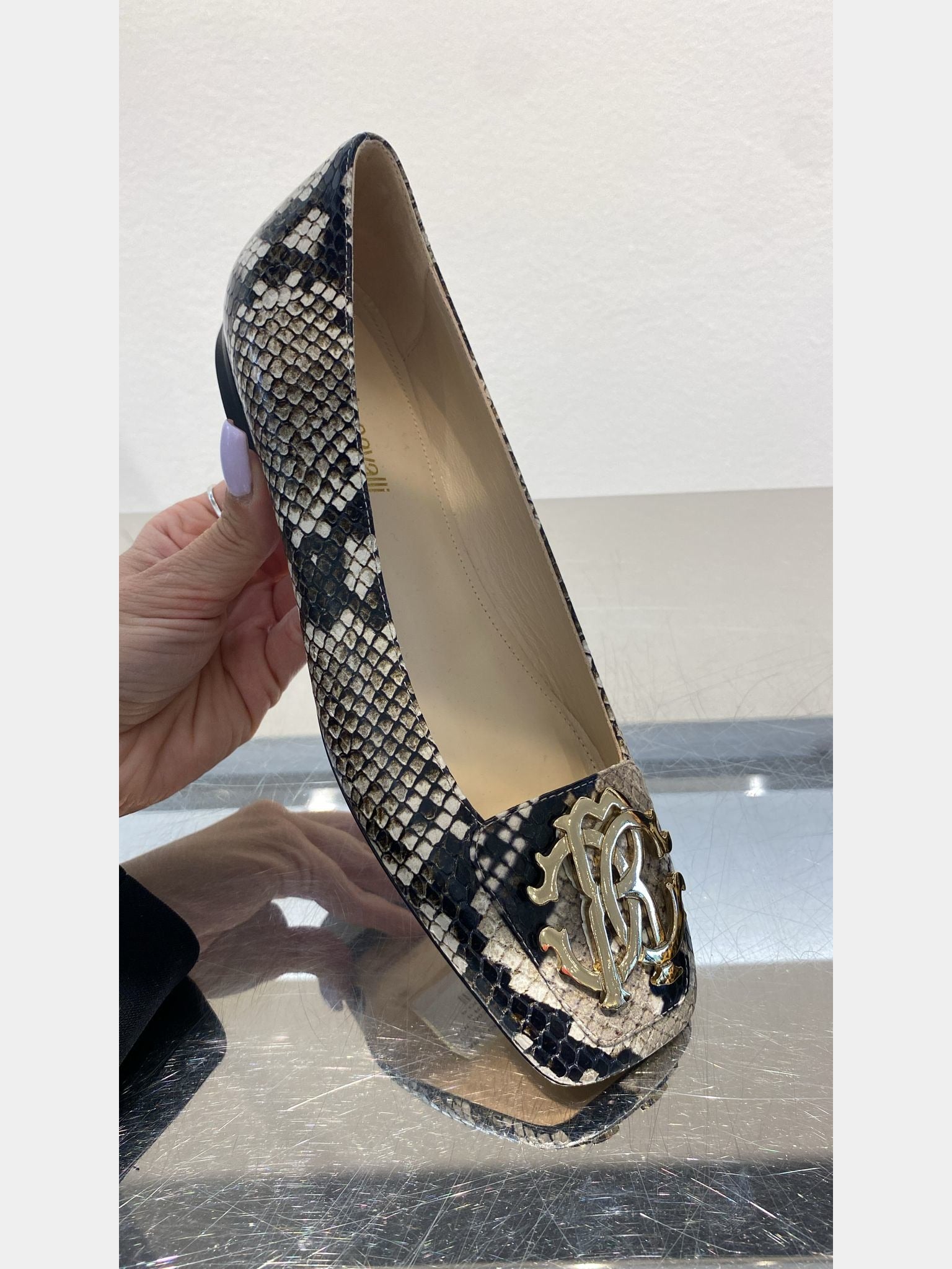 Roberto Cavalli Snake Print FlatsRoberto Cavalli