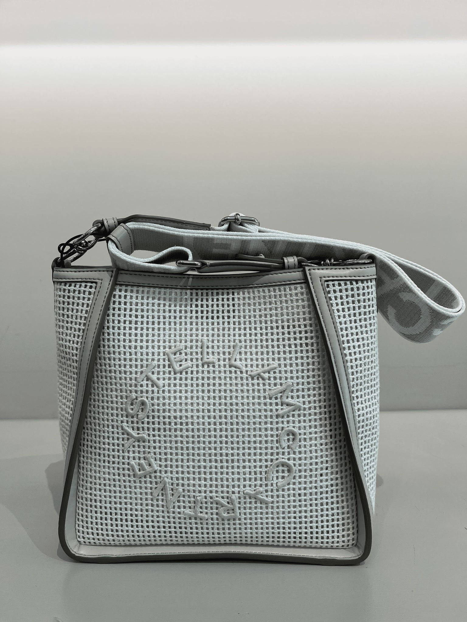 Stella McCartney Damska torebka mini crossbody haftowana eko siatkaStella Mccartney