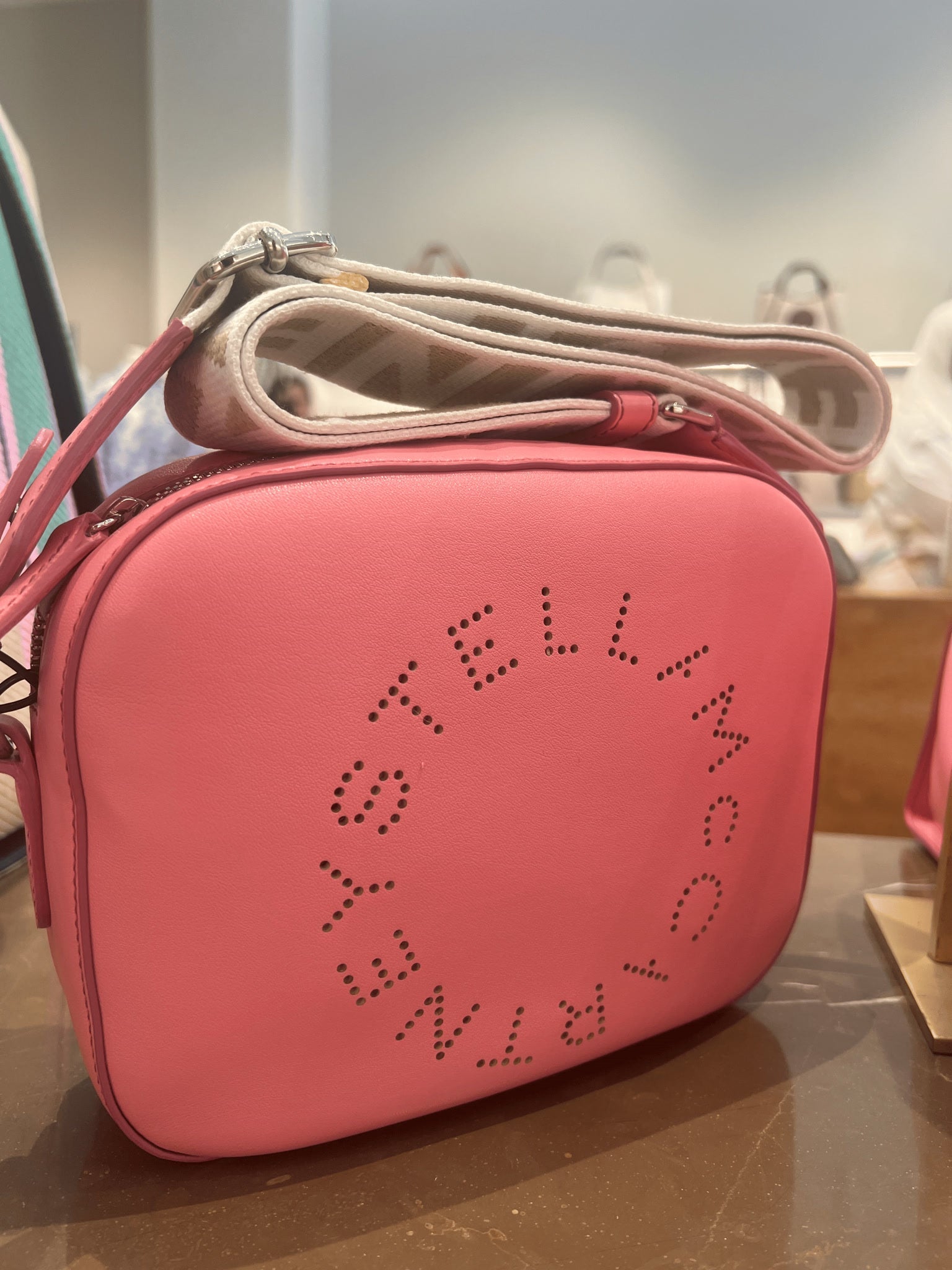 Stella McCartney Damska torebka na ramię różowaStella Mccartney
