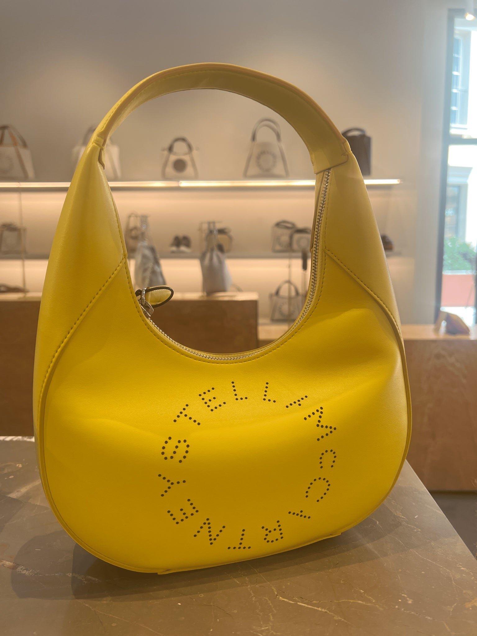 Stella McCartney Damska torebka na ramię żółtaStella Mccartney