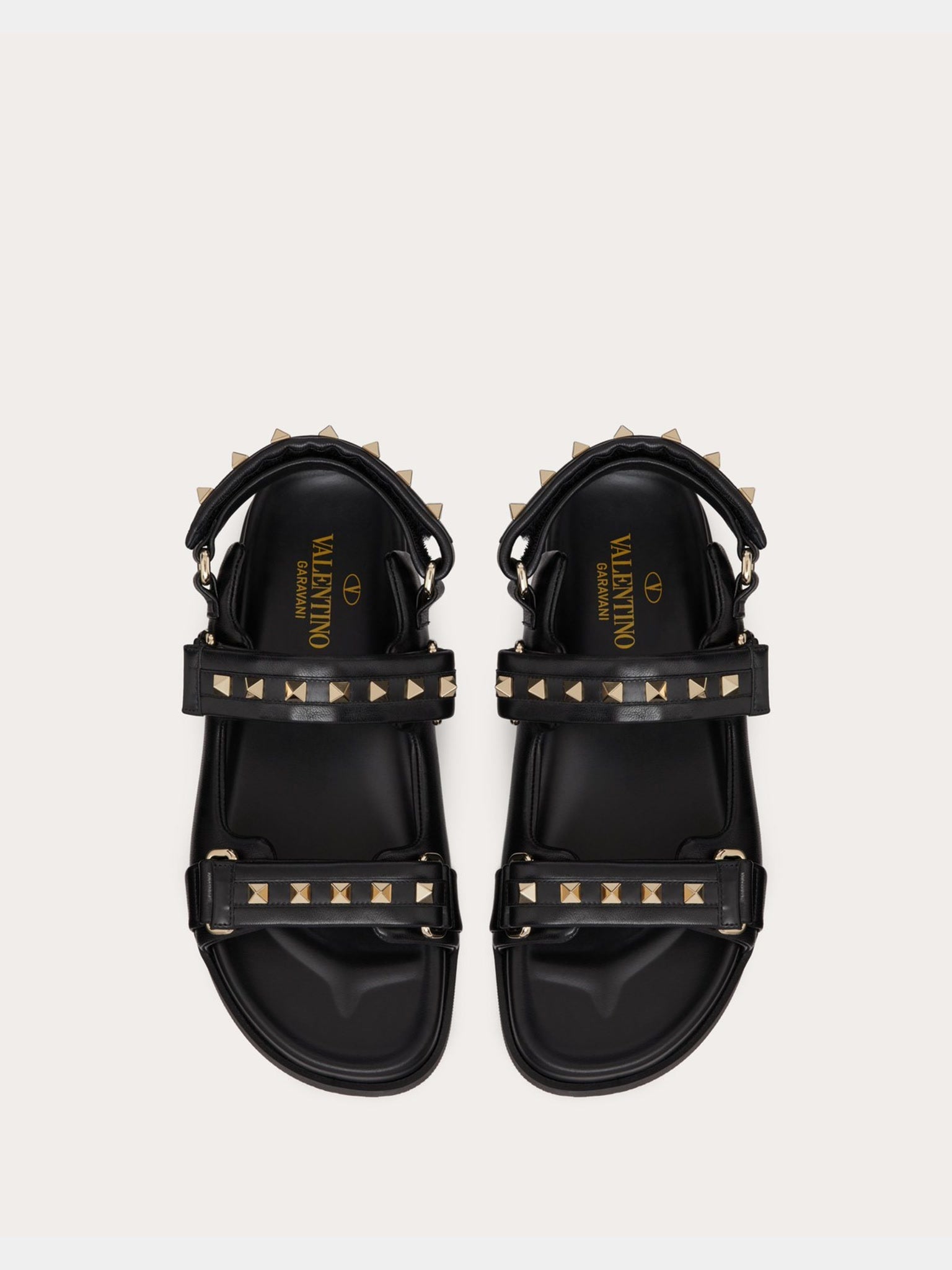 Valentino Damskie Sandały Czarne ONO - NERO Rockstud Flat Sandal In Nappa Leather 1W2S0FE6MNK0NOValentino