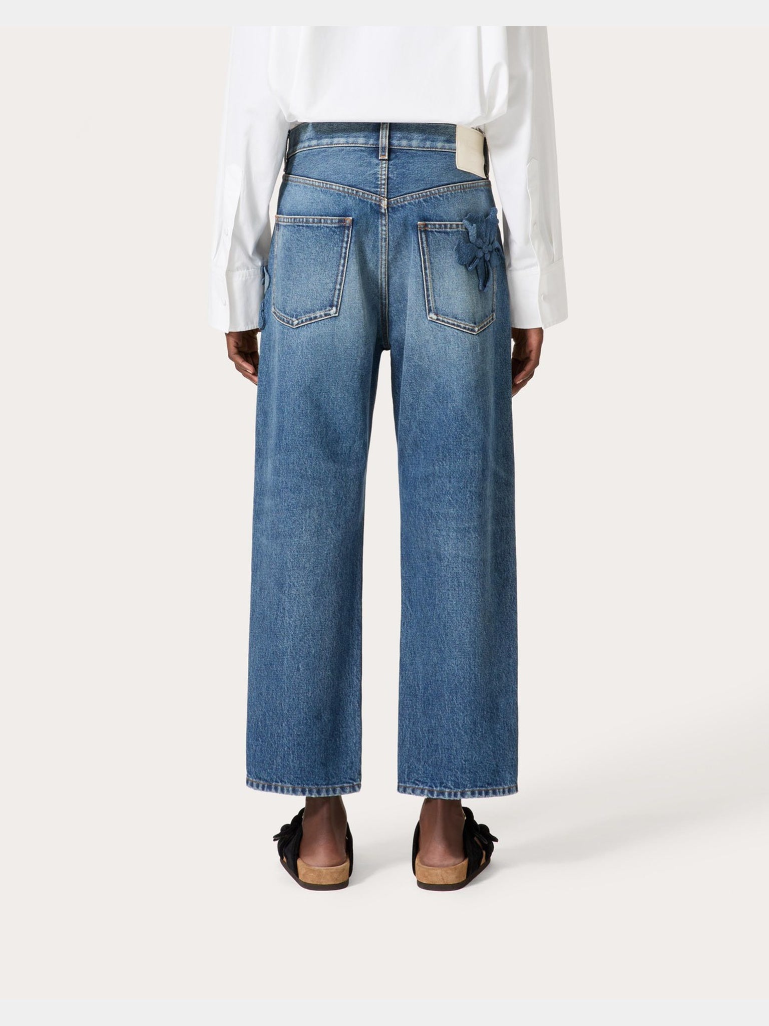 Valentino Jeans Damskie Niebieskie Haftowane Embroidered Medium Blue Denim Trousers 48ODD1769KJ558Valentino