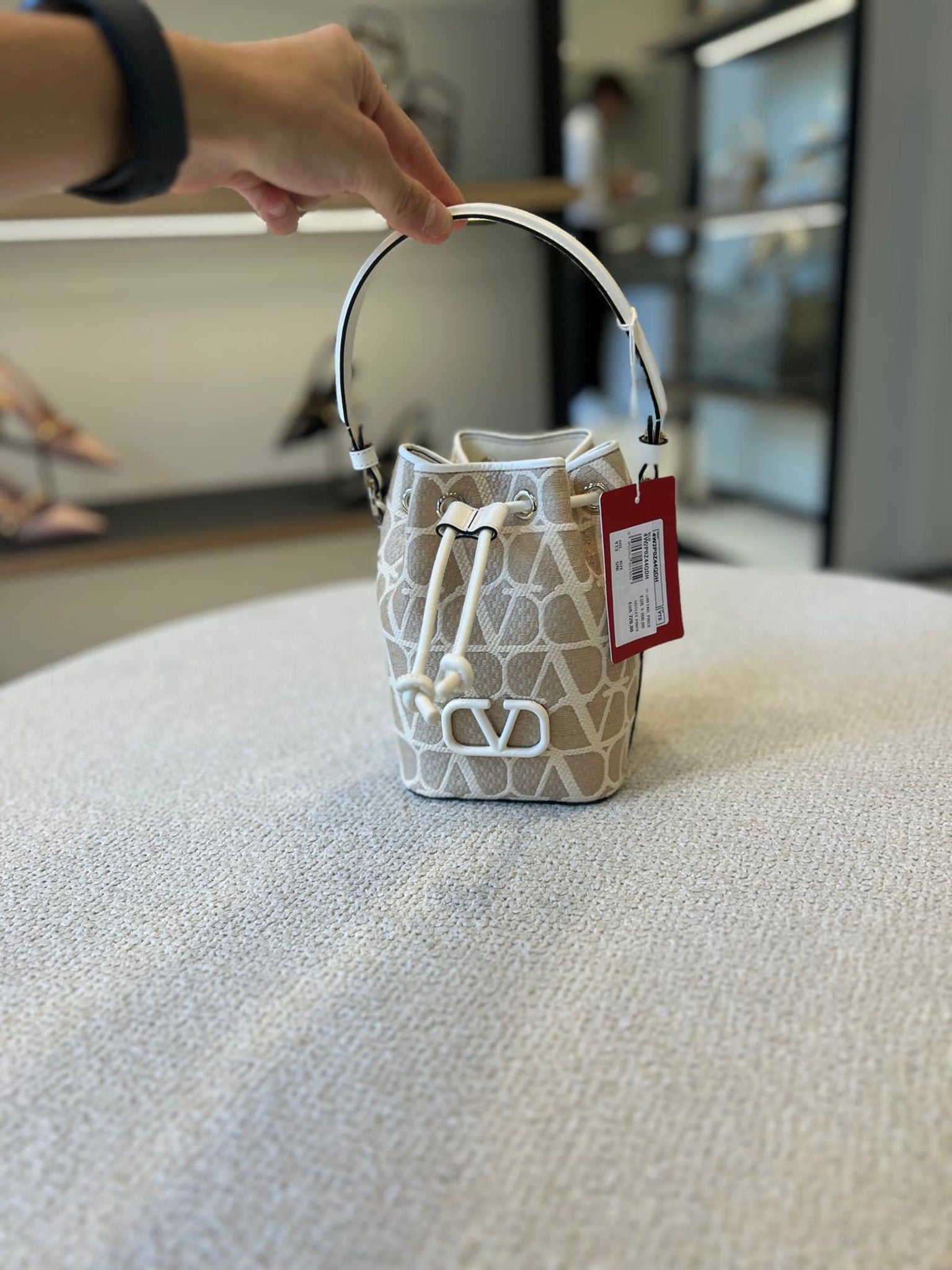 Valentino Torebka damska Mini Bucket VLogo Naturale/Ivory 4W2PDZ440DHYT3Valentino