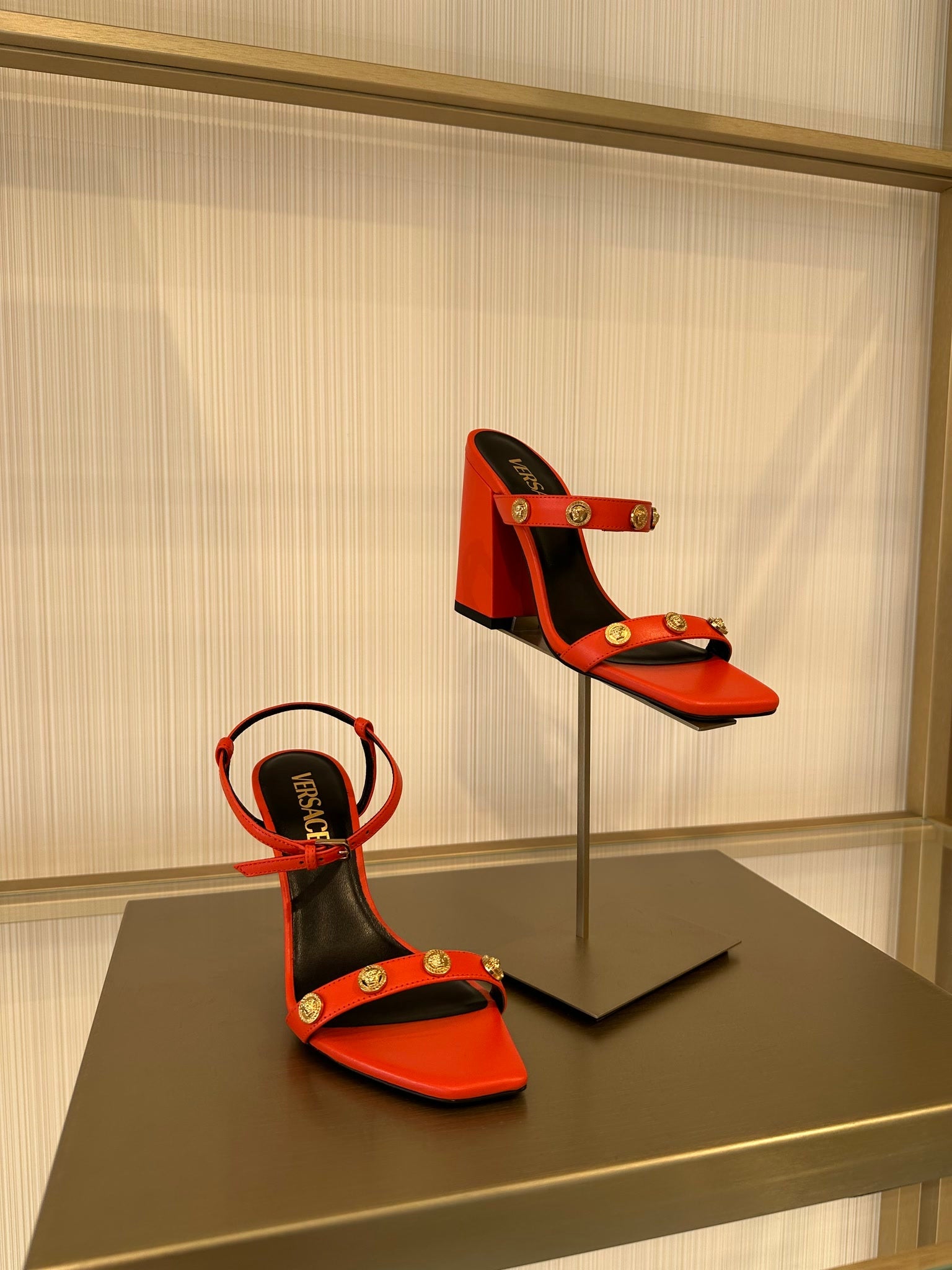 Versace D Arabic TagliaVersace