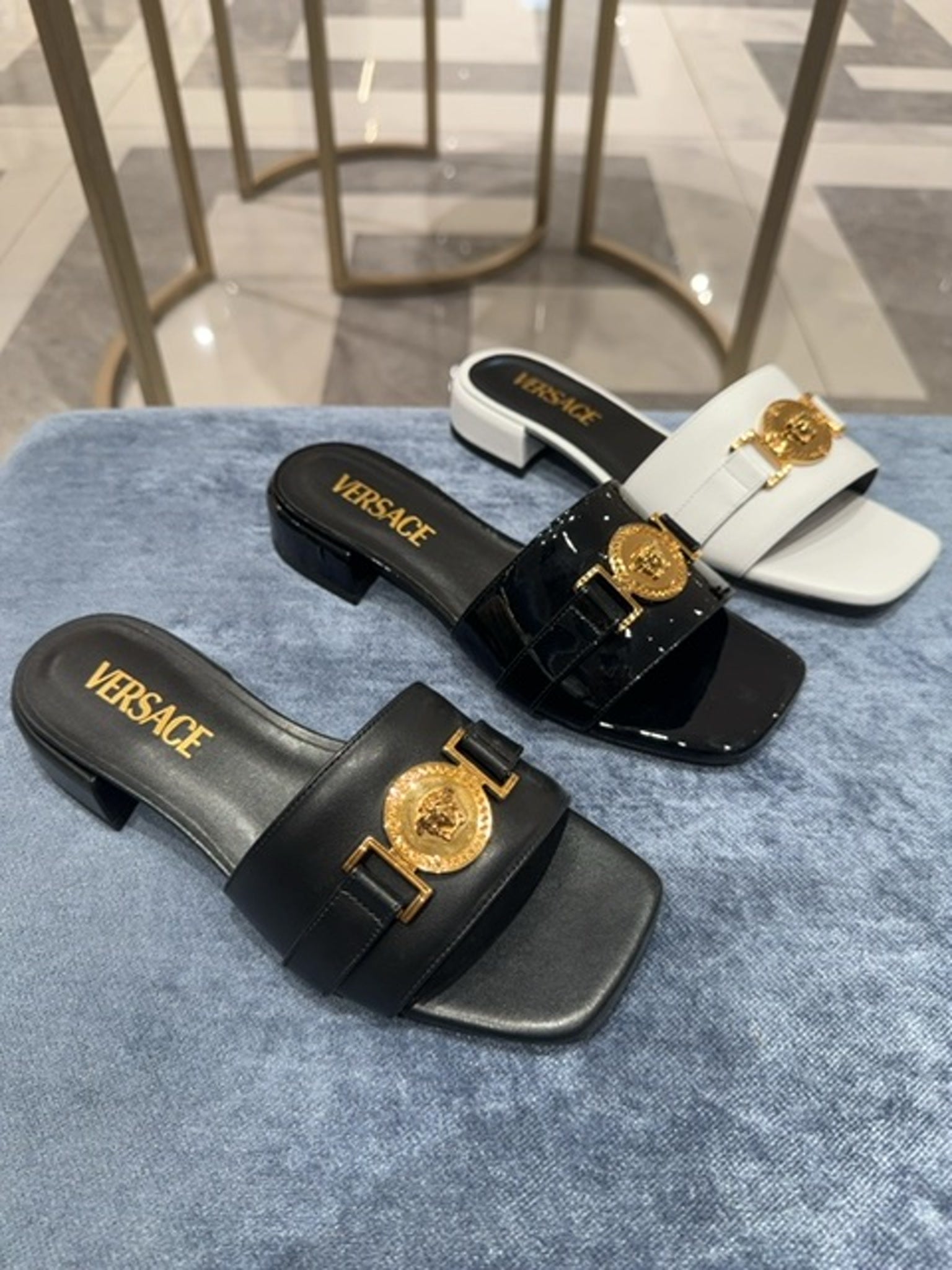 Versace Shoes Vitello blackVersace